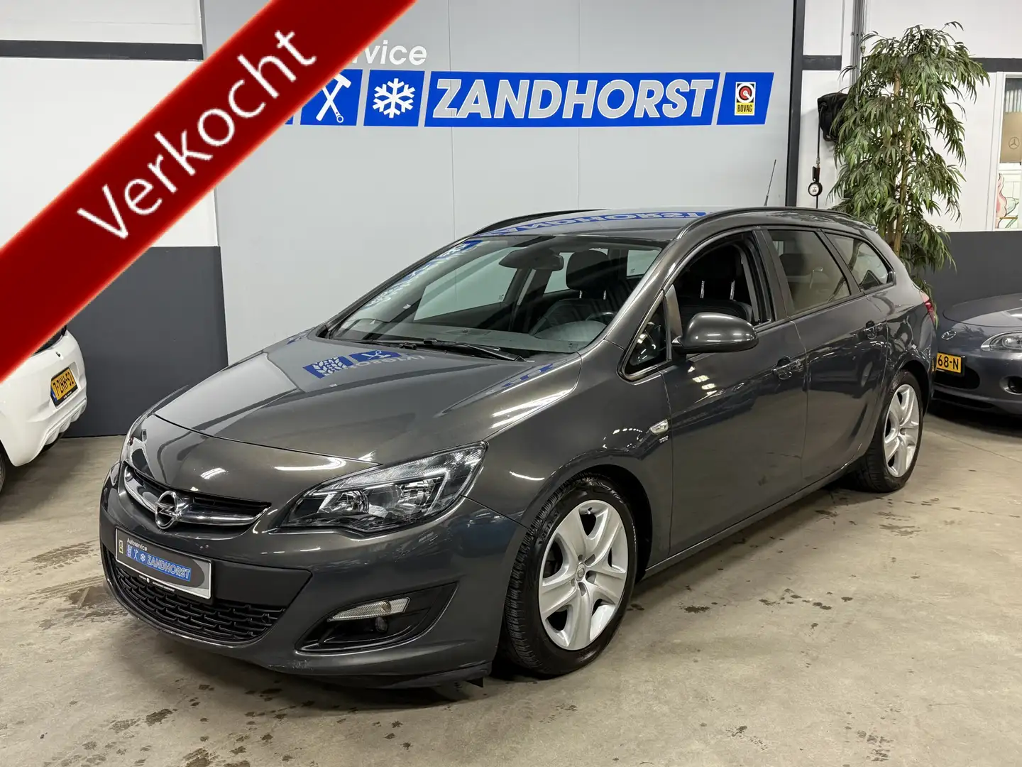 Opel Astra Sports Tourer 1.4 Turbo Sport + // Stoel en stuur Grau - 1