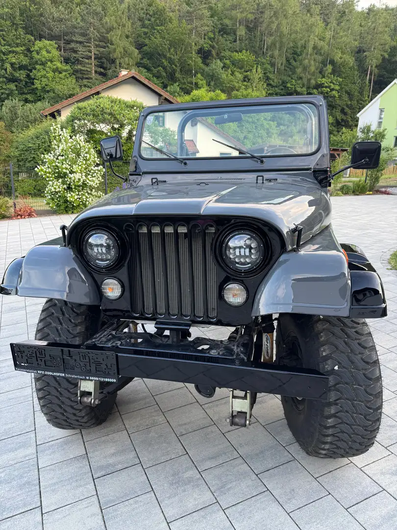 Jeep Sonstige CJ-6 V8 Grau - 2