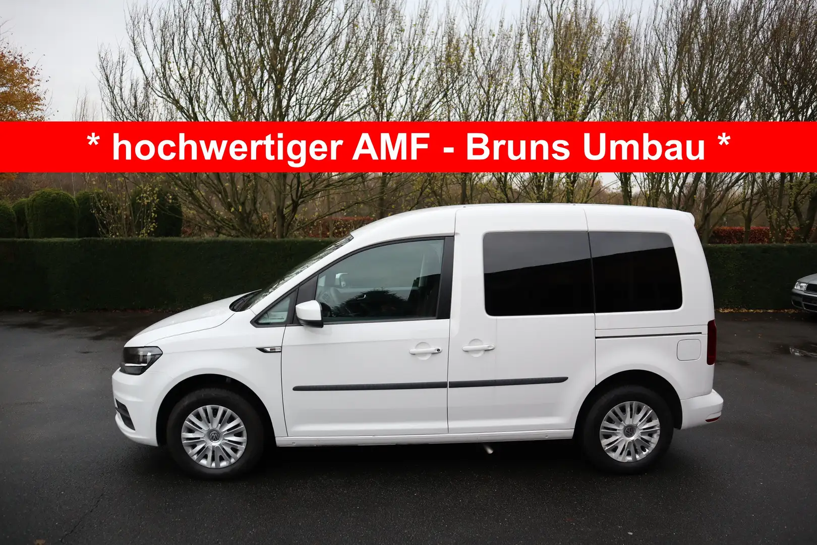 Volkswagen Caddy Benziner*rollstuhlgerecht*AMF*Wenderampe*Garantie* Wit - 2