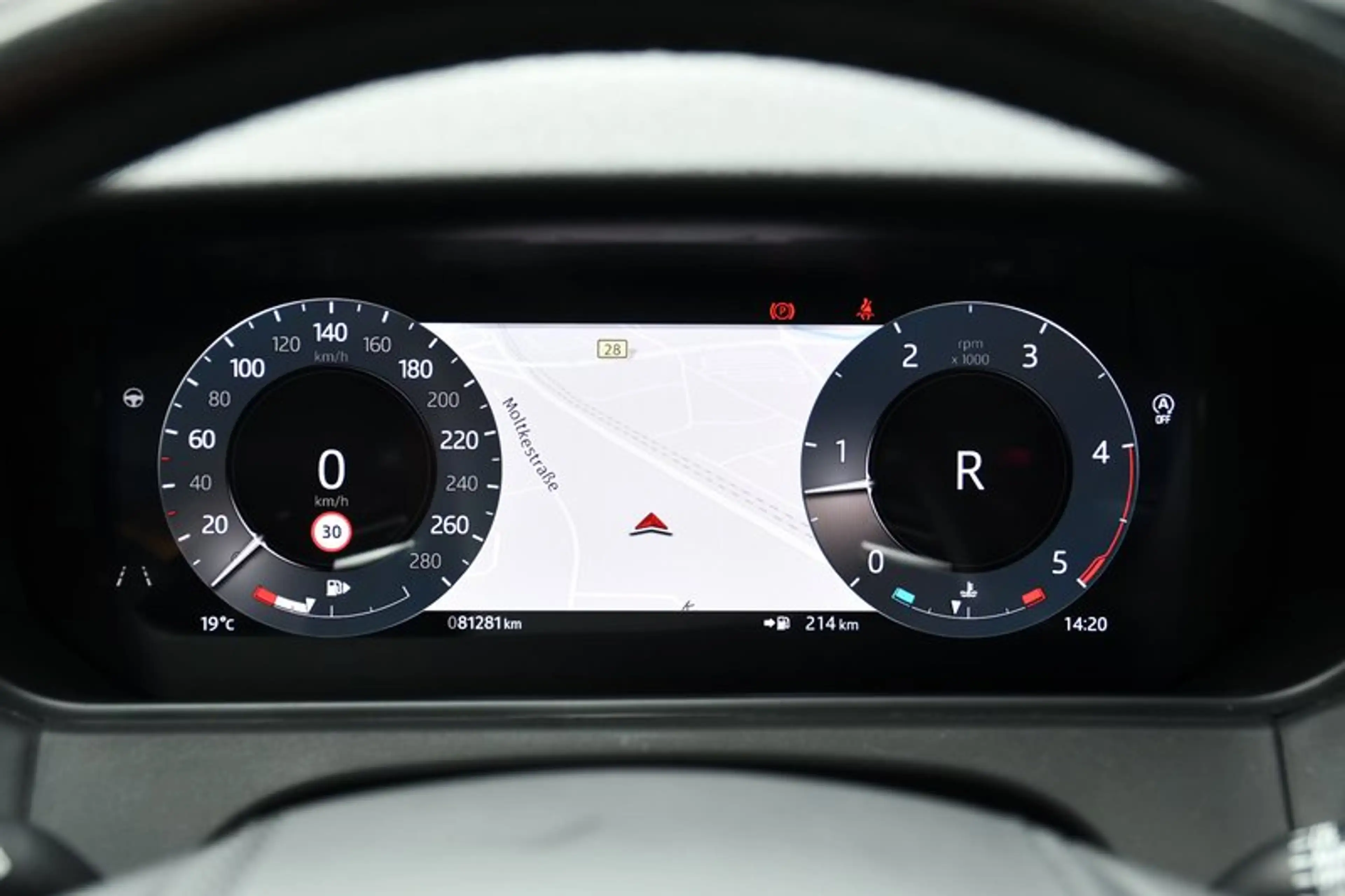 Land Rover Range Rover Velar R-Dynamic HSE *Scheckheft* — photo 11