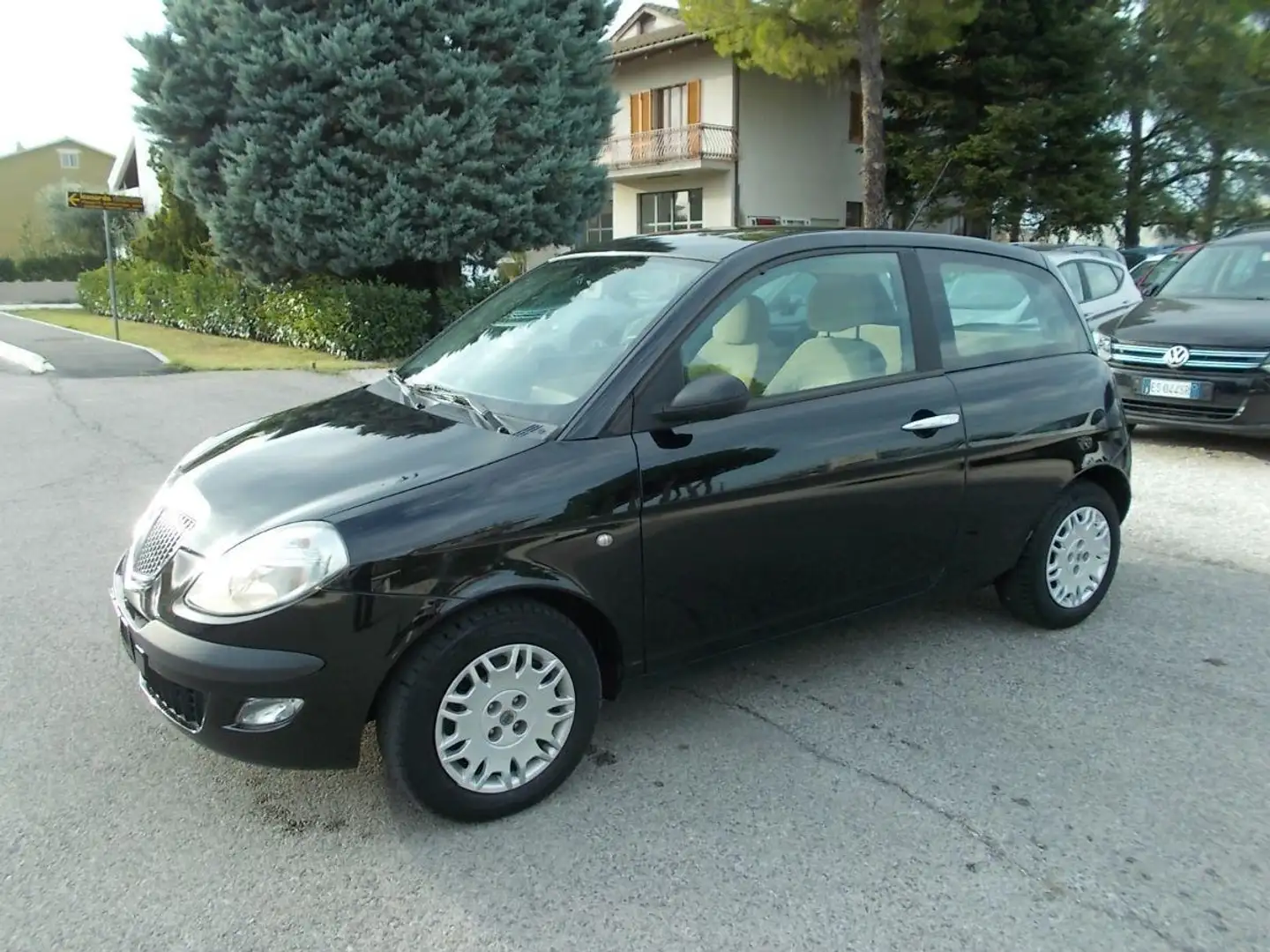 Lancia Ypsilon 1.3 MJT Oro Bianco Nero - 2