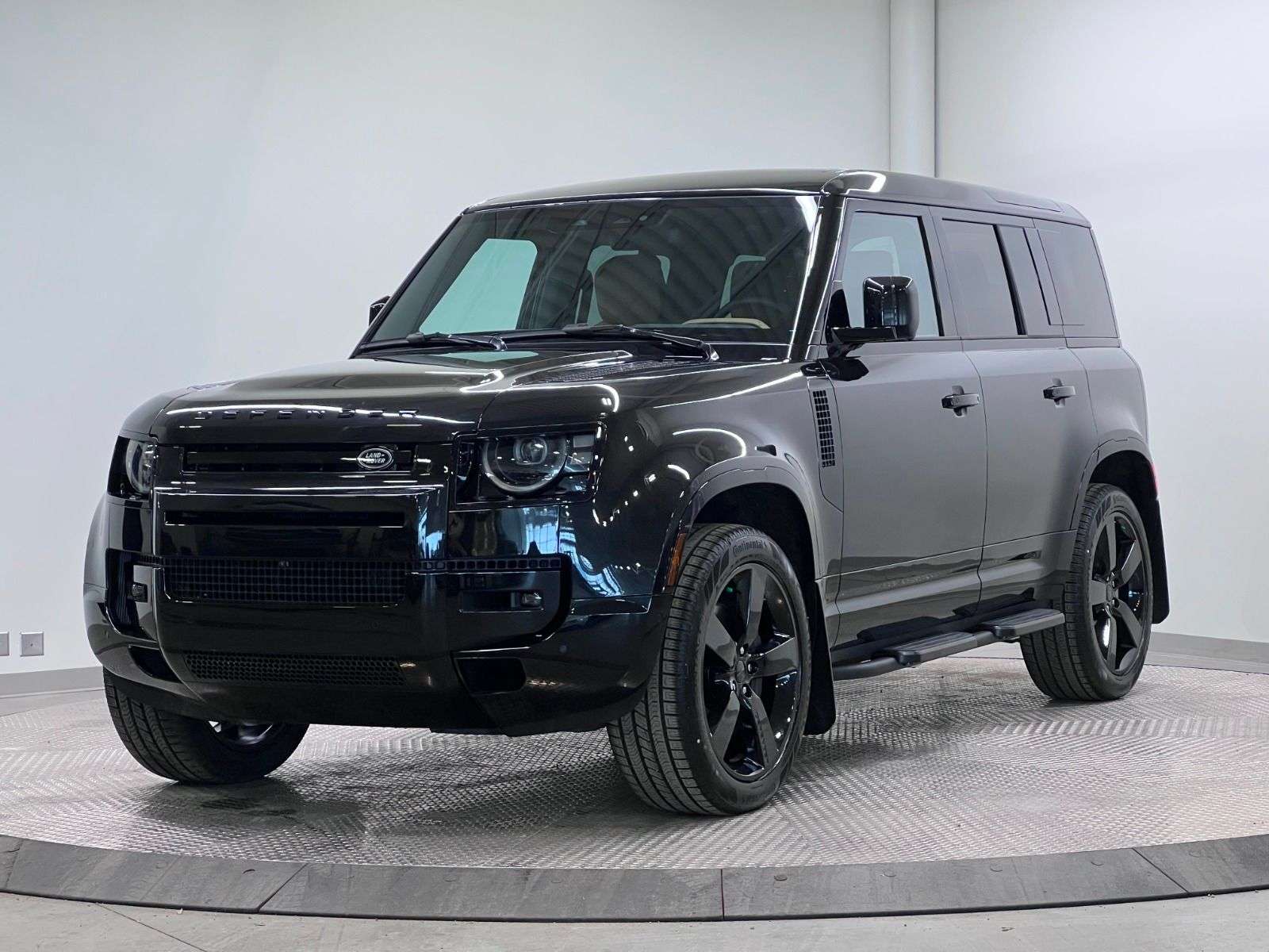 2026 Land Rover Defender 110 P400 X-DYNAMIC SE