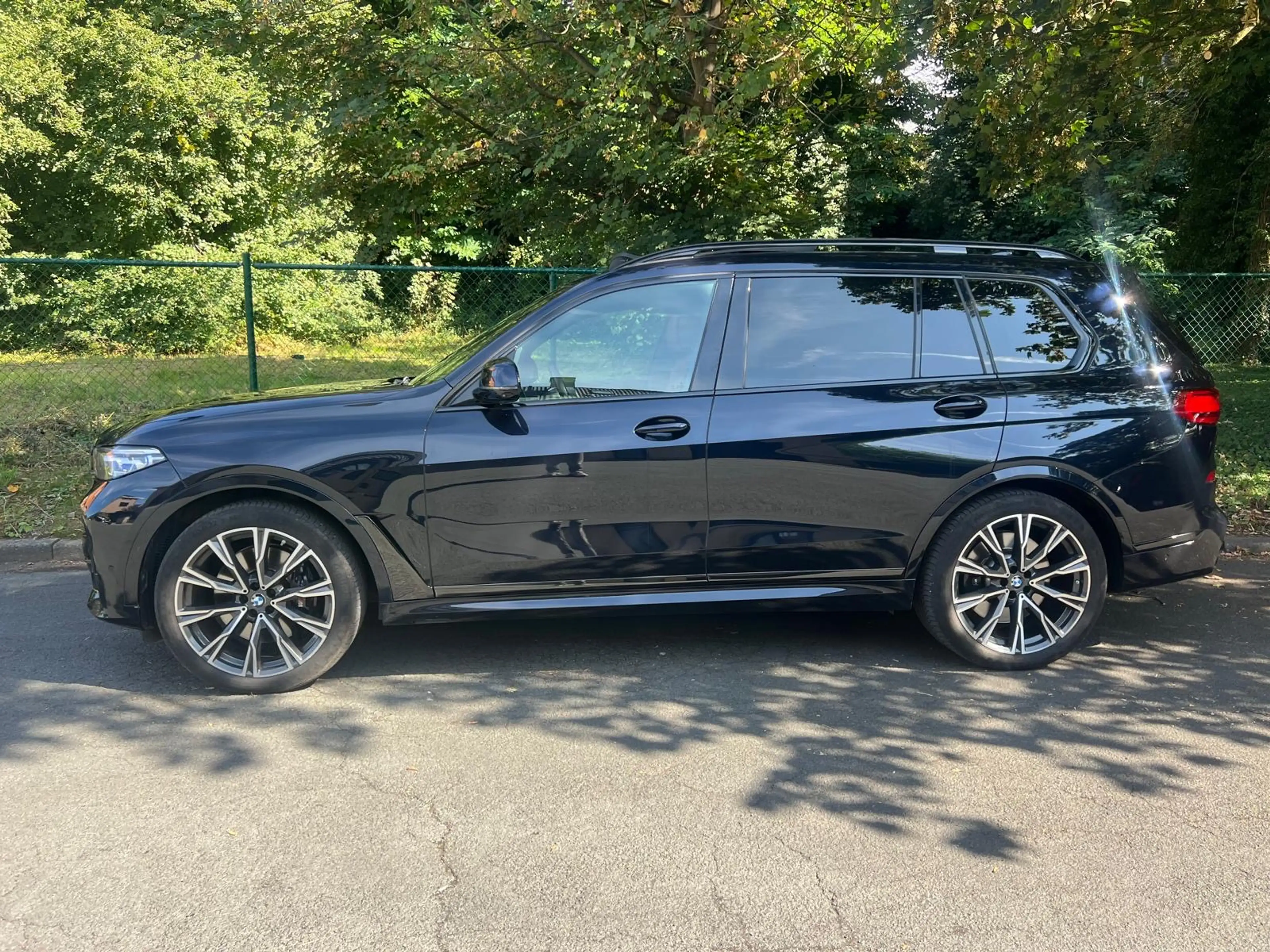 BMW X7 M X7 M50iAS (EU6AP) full 7 places Swarovski — photo 4