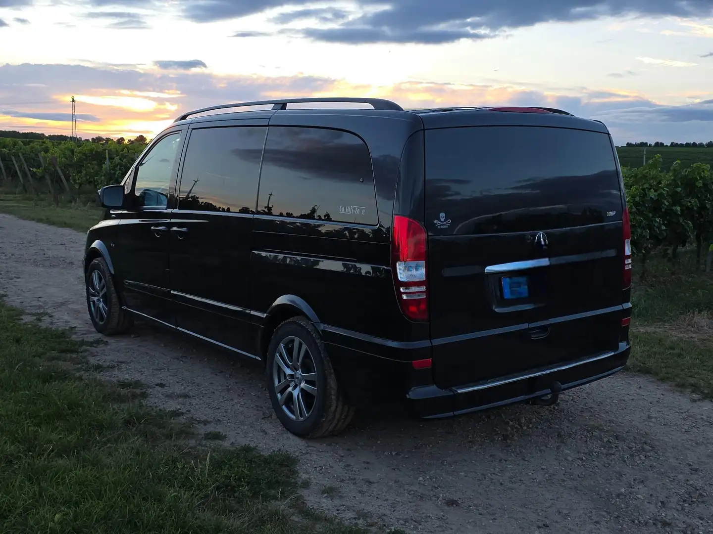 Mercedes-Benz Viano Viano 3.0 CDI DPF lang Automatik Trend Edition Schwarz - 1