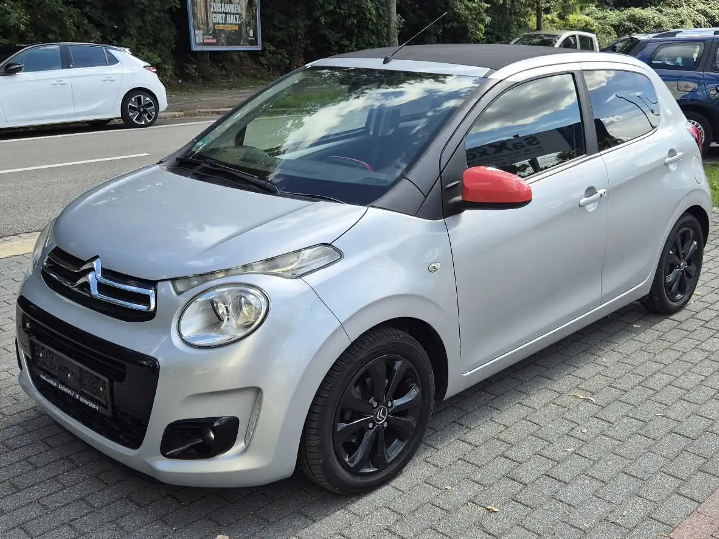 Citroen C1 Shine Silber - 1