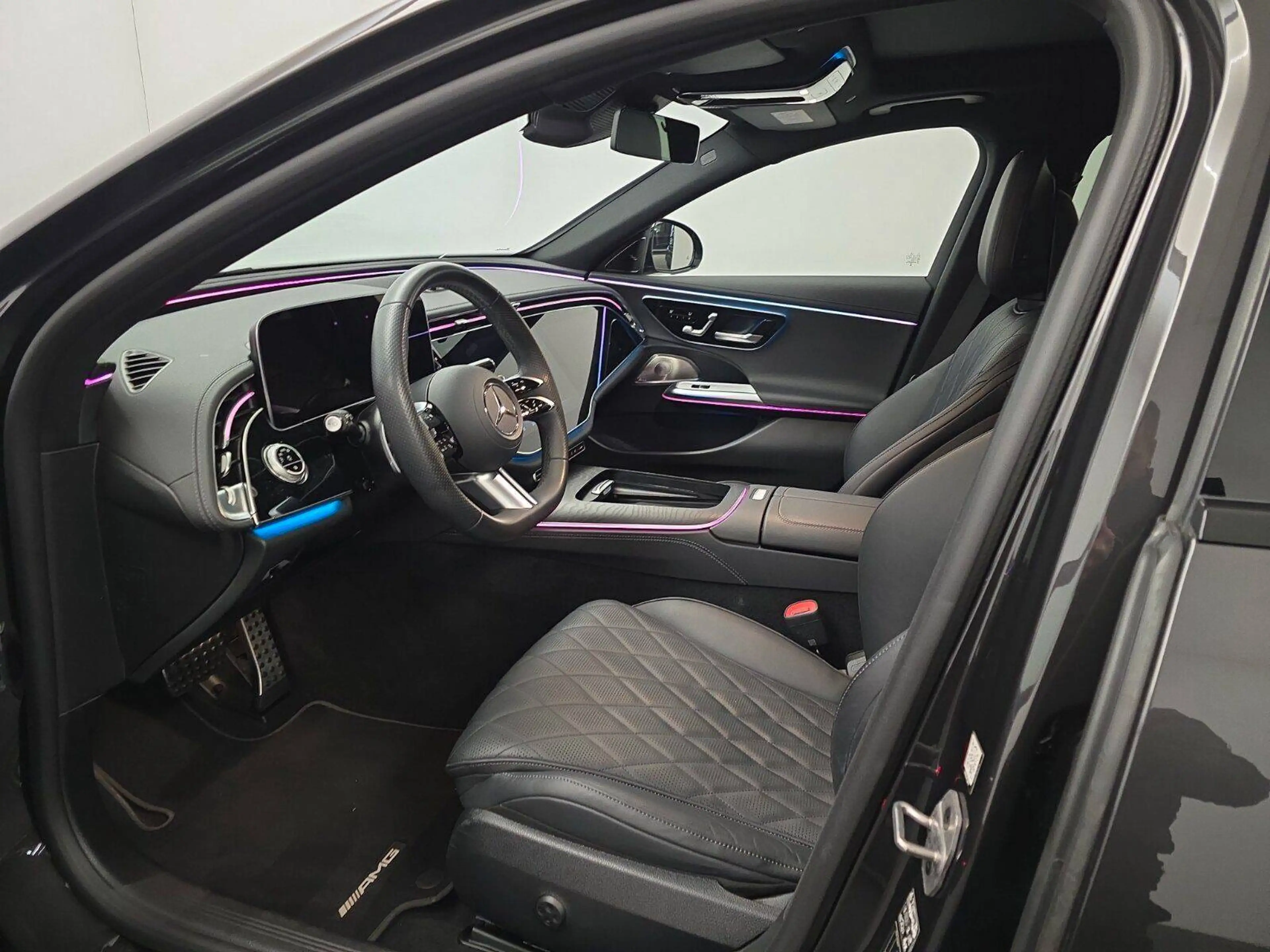 Mercedes-Benz E 300 E 300 de 4Matic AMG Line Premium (214.209) — photo 10
