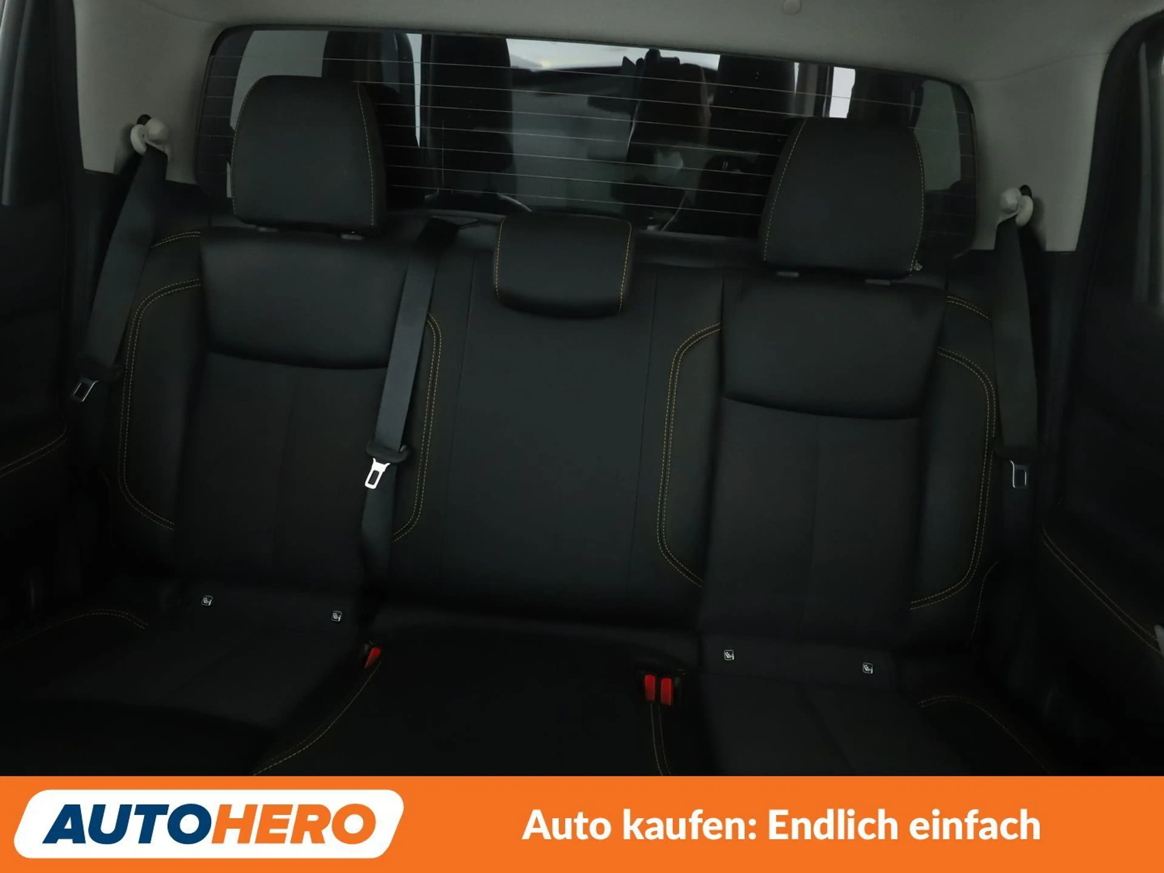 Nissan Navara 2.3 dCi N-Guard Double Cab 4x4 Aut*NAVI*TEMPO*CAM* — photo 15