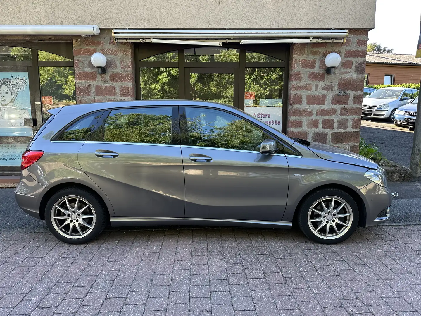 Mercedes-Benz B 200 1.6*Teilleder*ALU*PDC*SHZ*NAVI* Grau - 2