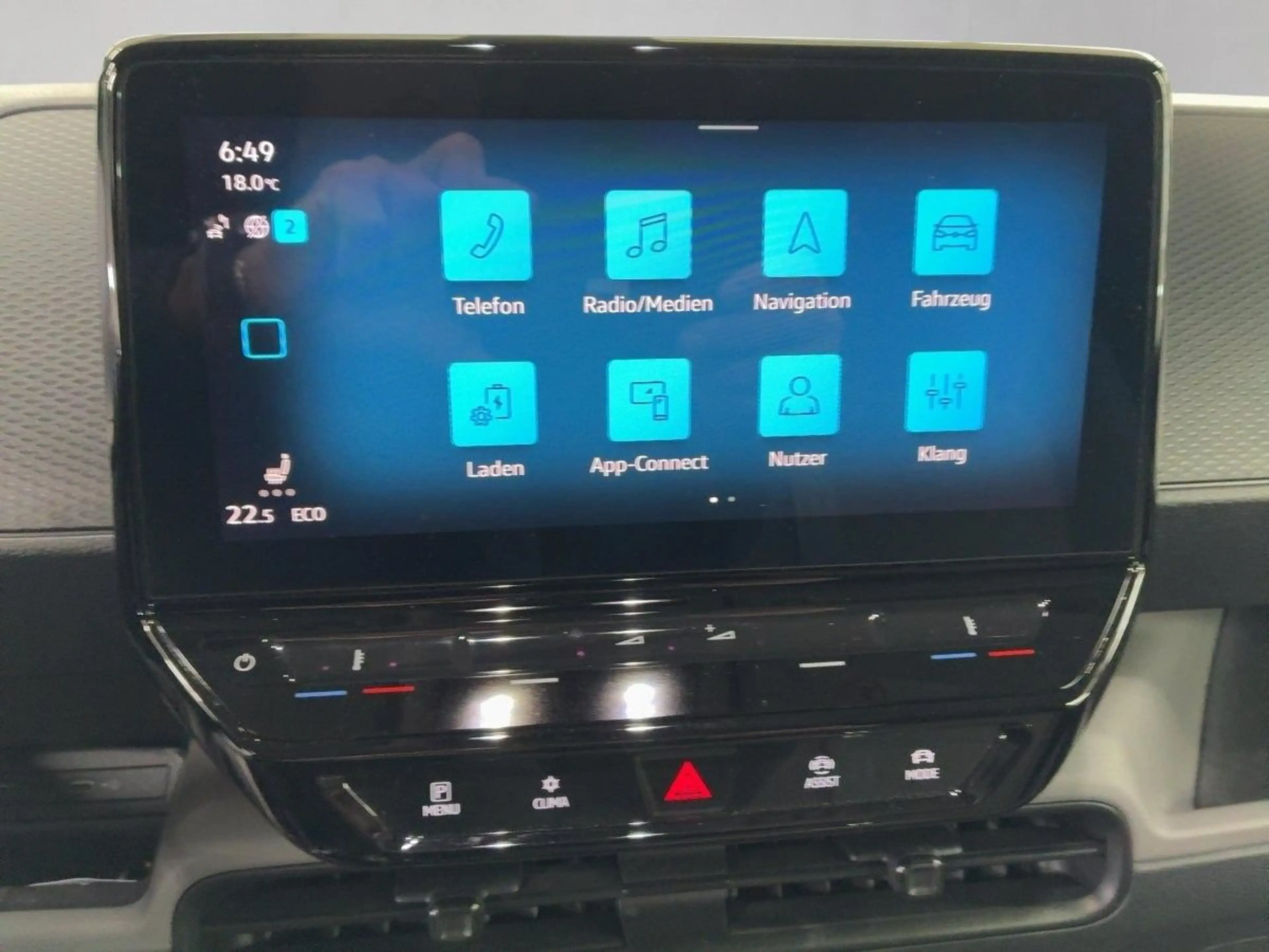 Volkswagen ID. Buzz Cargo ID.Buzz Cargo Navi Sprachbedienung Spurwechselas — photo 7