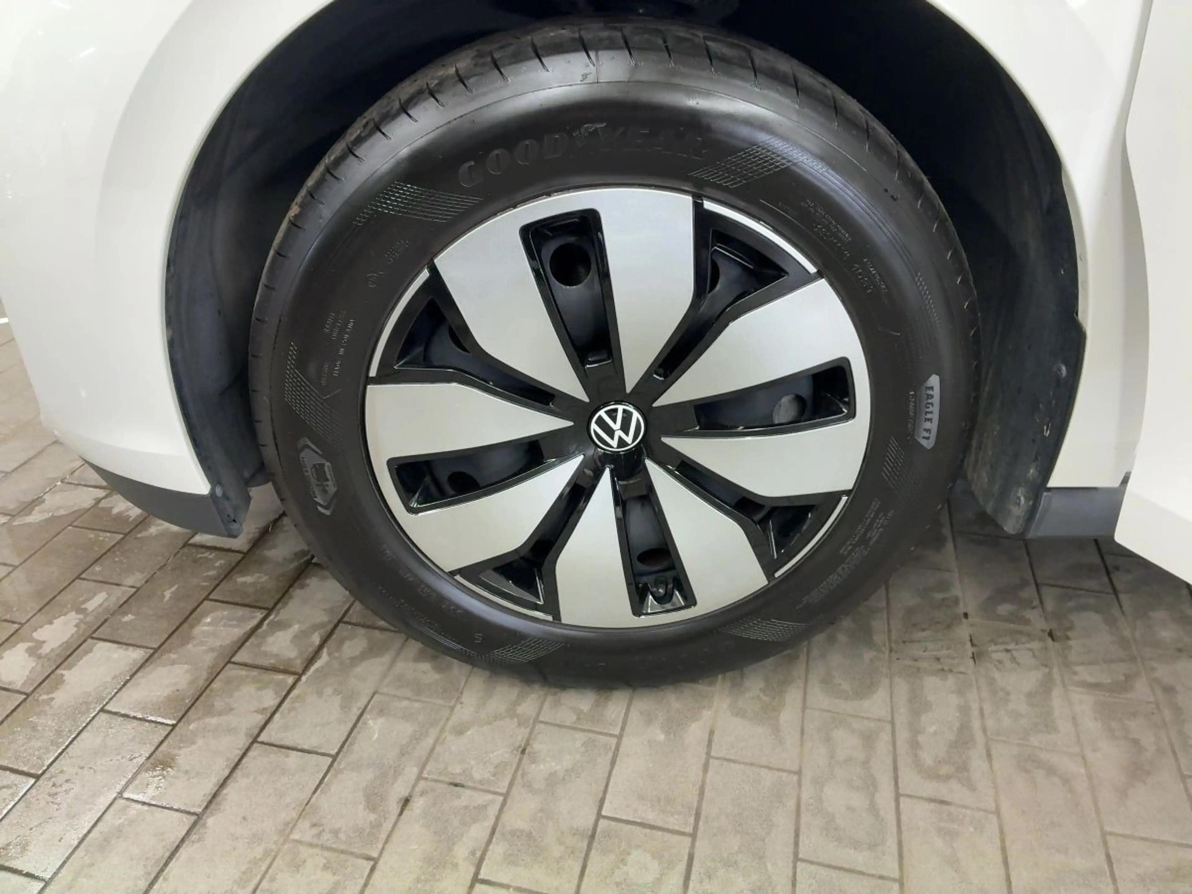 Volkswagen ID. Buzz Cargo ID.Buzz Cargo Navi Sprachbedienung Spurwechselas — photo 9