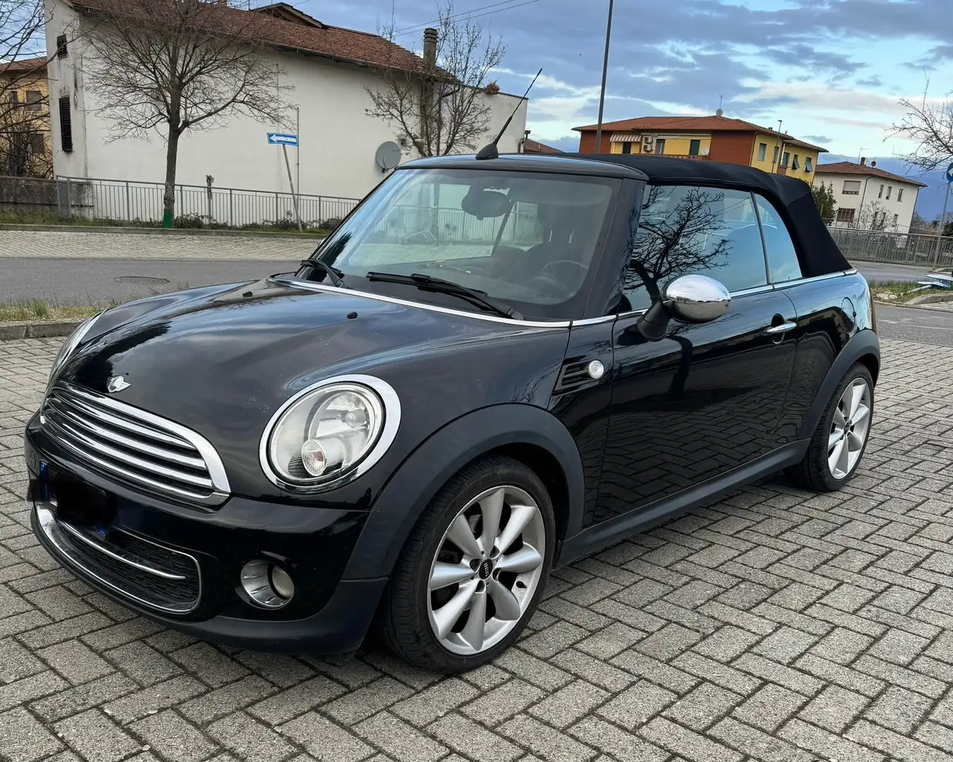 MINI Cooper Cabrio Чорний - 2