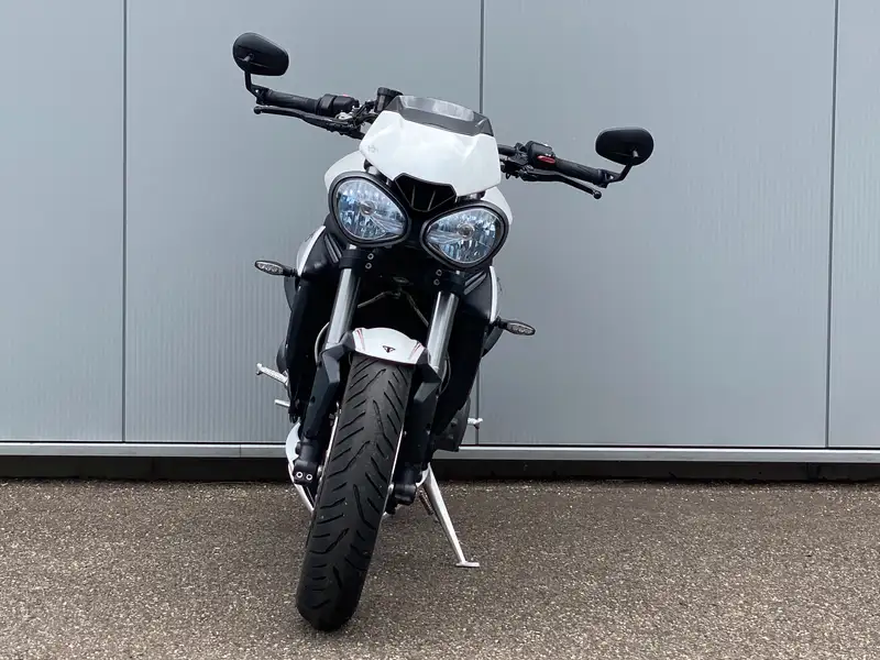 Triumph Street Triple RS - foto 4