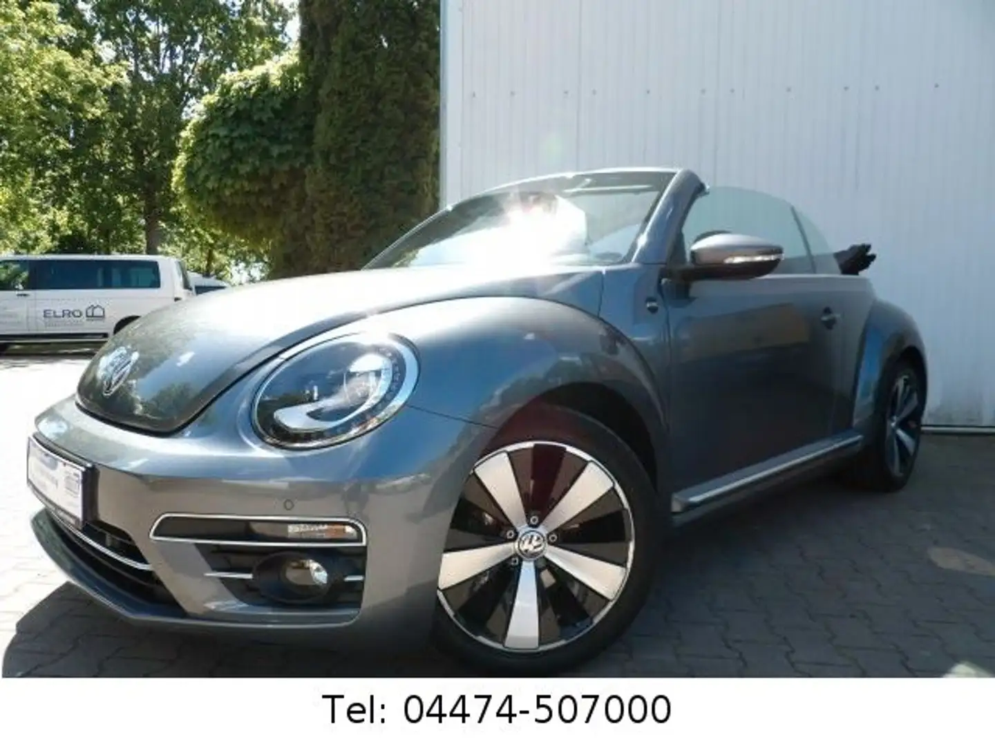Volkswagen Beetle Cabriolet Sound 1.4 TSI 150PS Xen Navi Grijs - 1