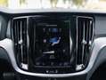 Volvo V60 2.0 B4 R-Design | Trekhaak | Leder | 197 pk Grijs - thumbnail 17