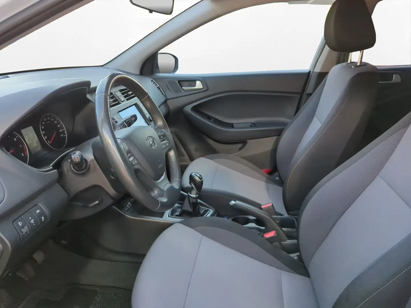 Hyundai i20 1.0 YES! Weiß - 2