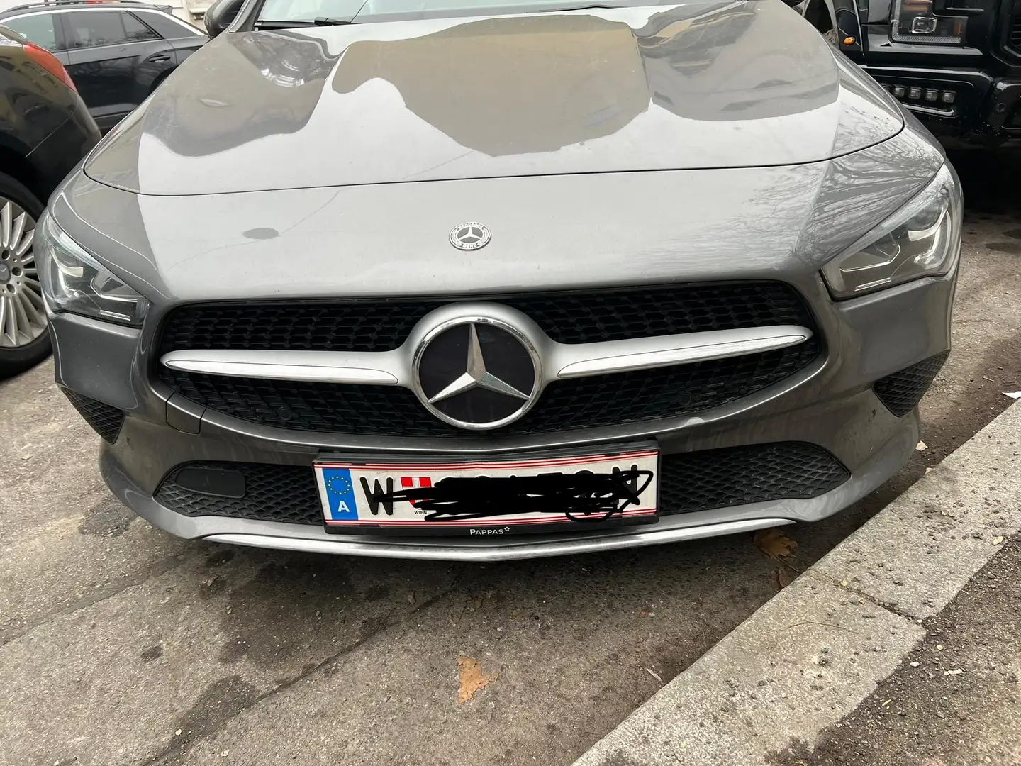 Mercedes-Benz CLA 220 d - 2