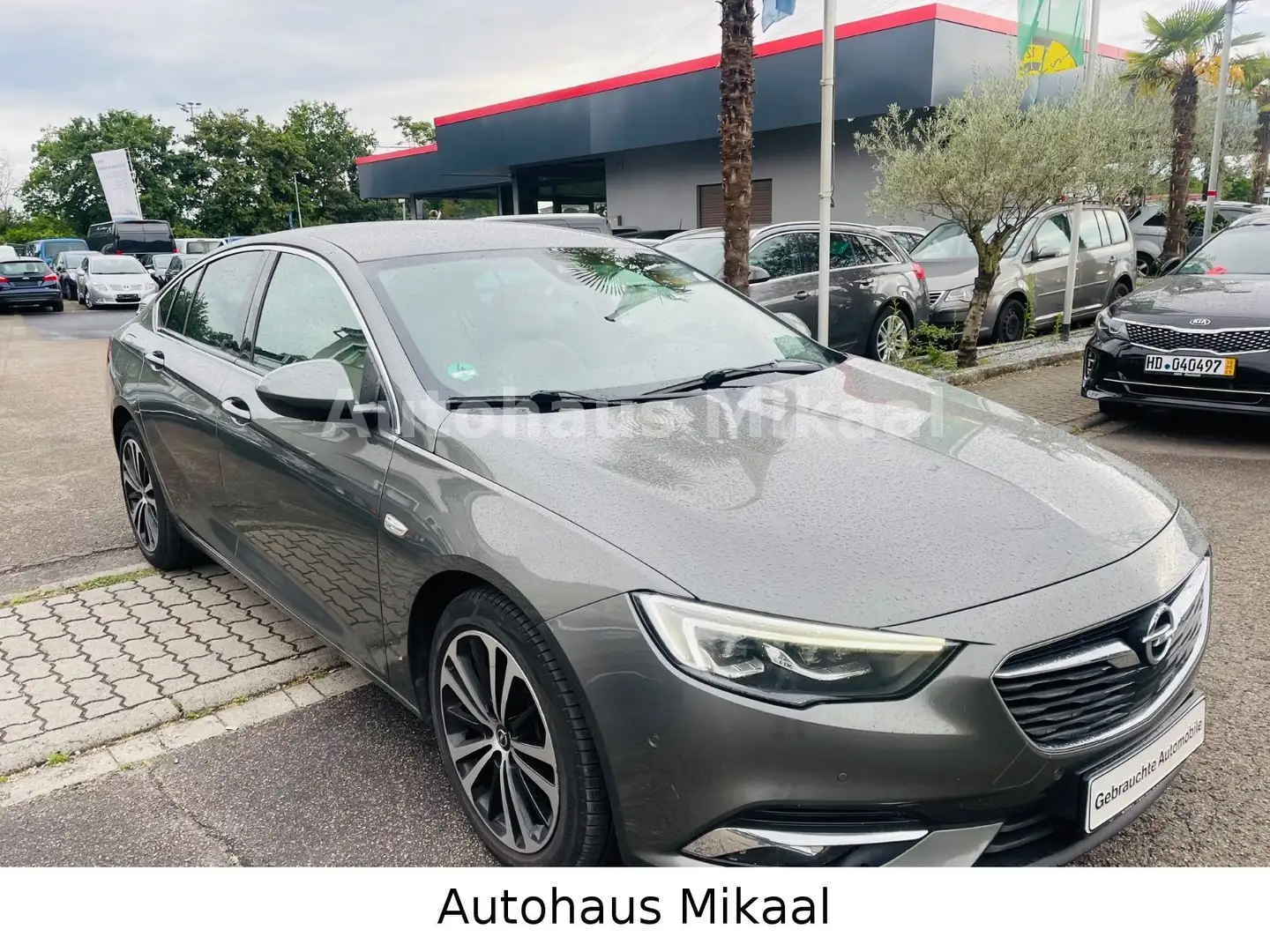 Opel Insignia B Grand Sport Exclusive 4x4 Grijs - 1