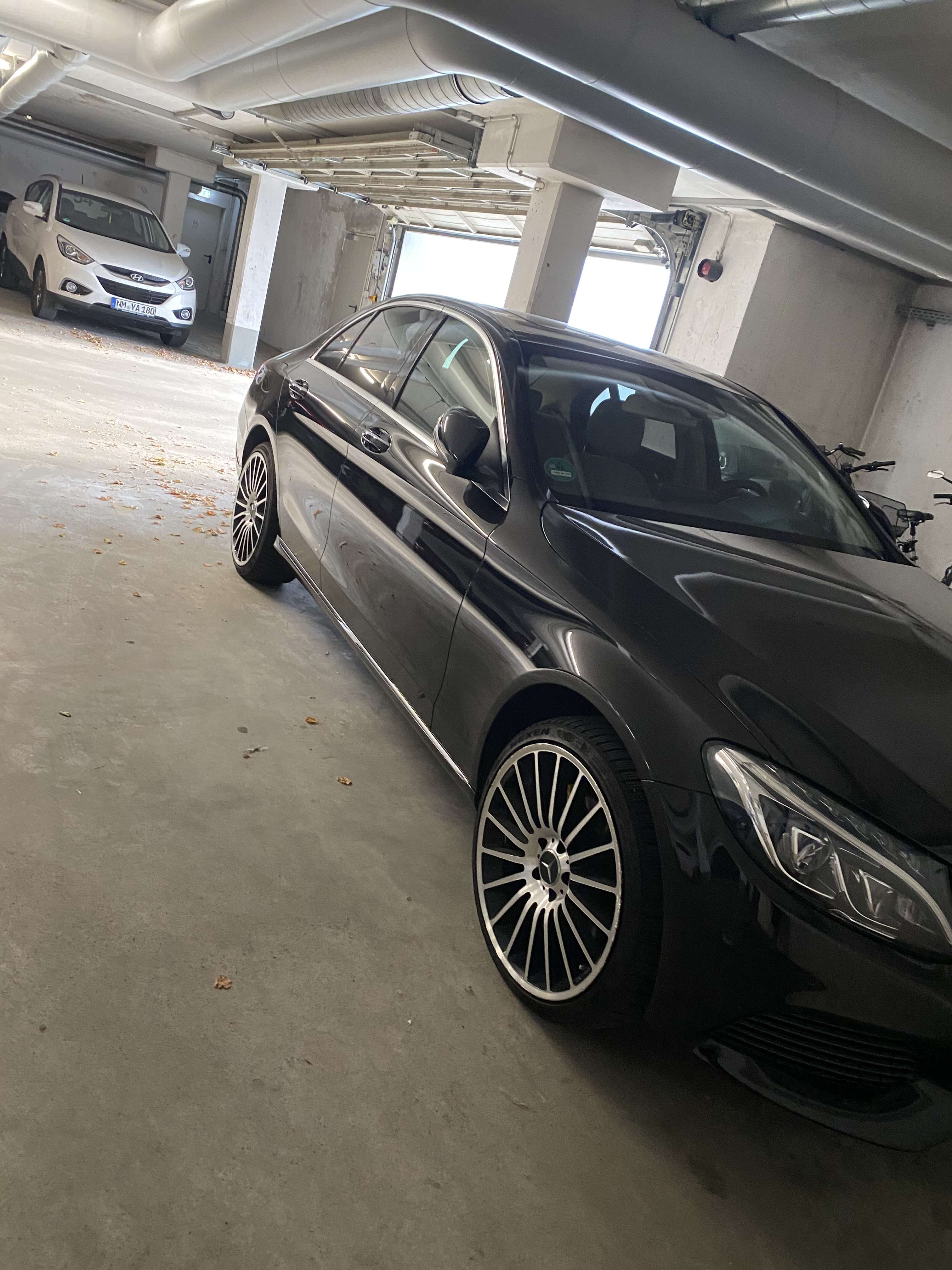 Second hand Mercedes Benz C-Class 200