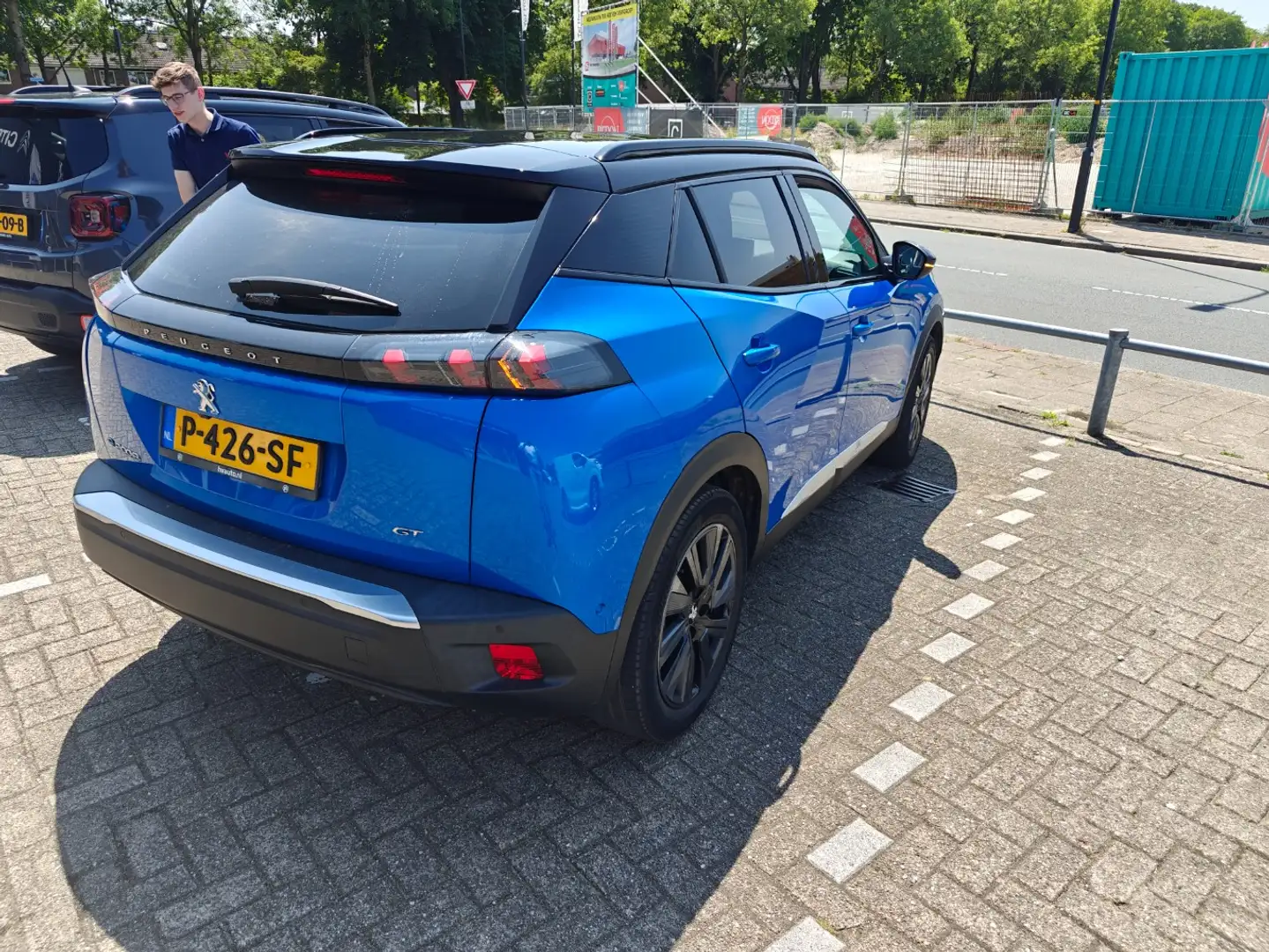 Peugeot e-2008 EV GT Pack 50 kWh | Achterbank in delen neerklapba Blauw - 2