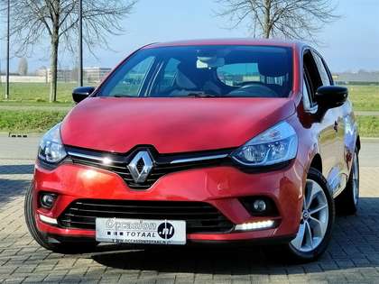Renault Clio 1.2 TCe Limited | 120 PK | Keyless | DAB | Climate