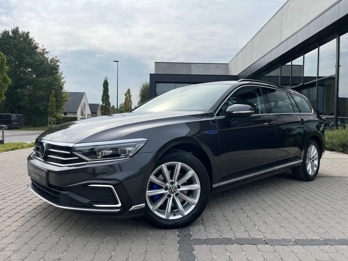 Volkswagen Passat Variant Passat Variant 1.4 TSI Plug In Hybrid Carplay/CAM Grijs - 2
