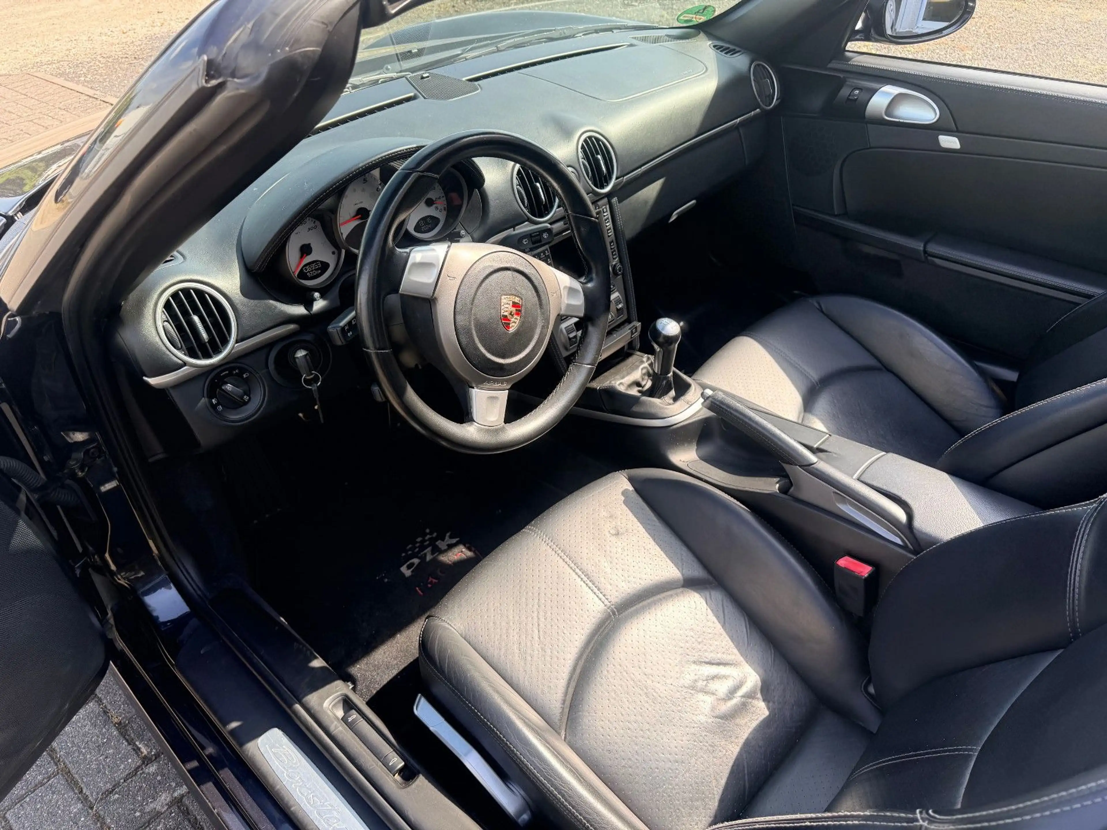 Porsche Boxster S aus 1 Hand — photo 7