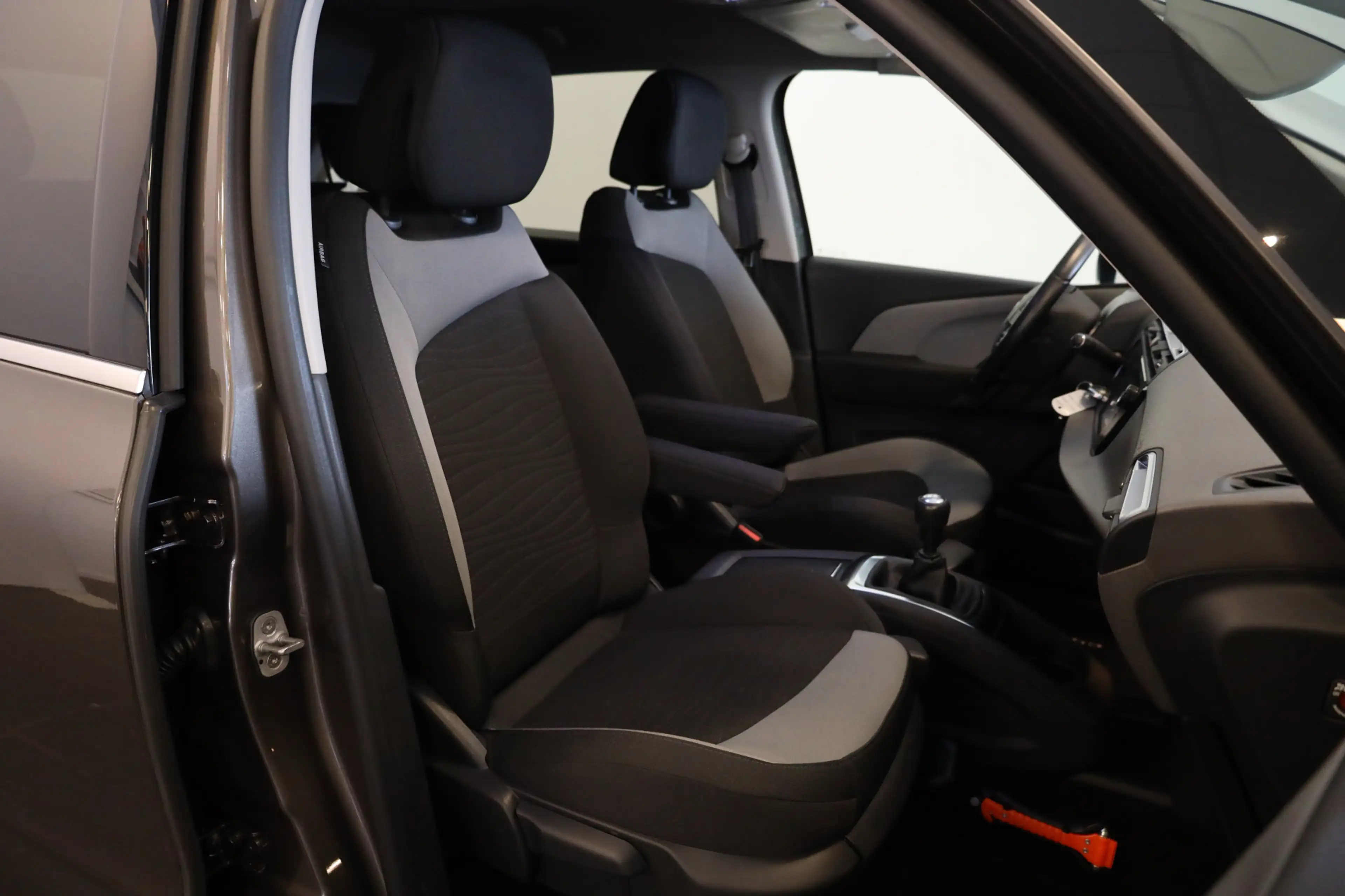 Citroen C4 Picasso PT 130 Intensive Trekhaak | Navi | Sensoren V+A+Ca — photo 10