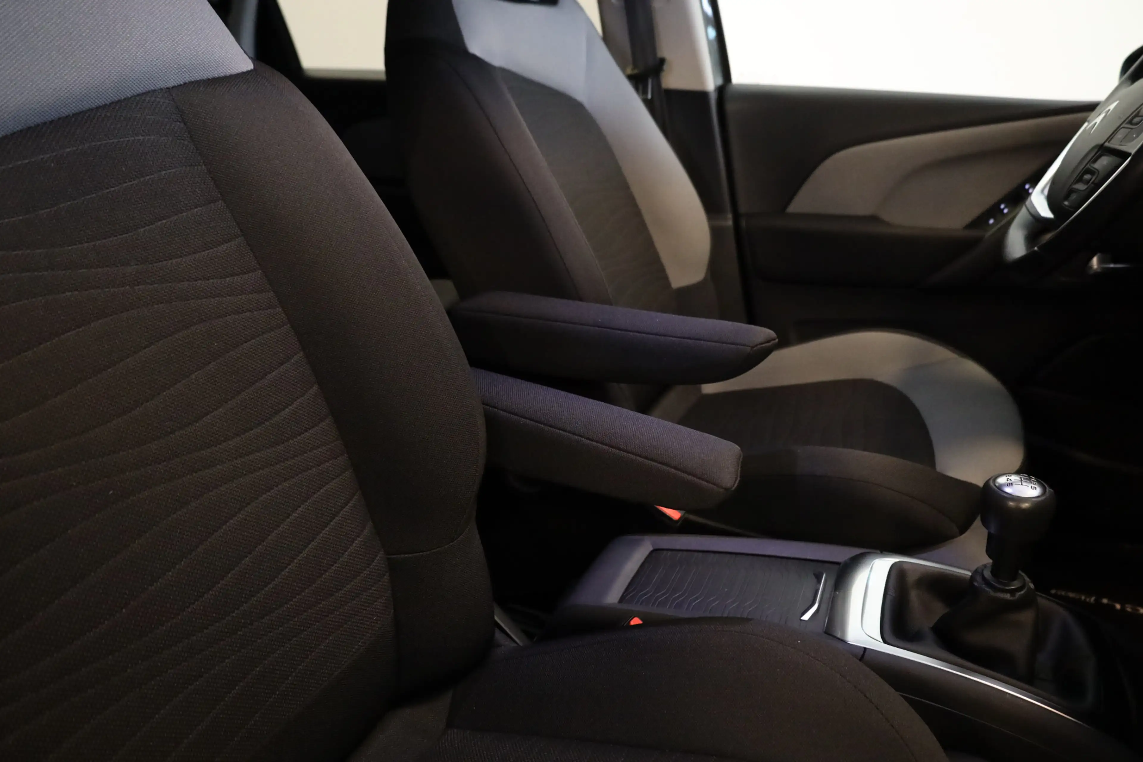 Citroen C4 Picasso PT 130 Intensive Trekhaak | Navi | Sensoren V+A+Ca — photo 12