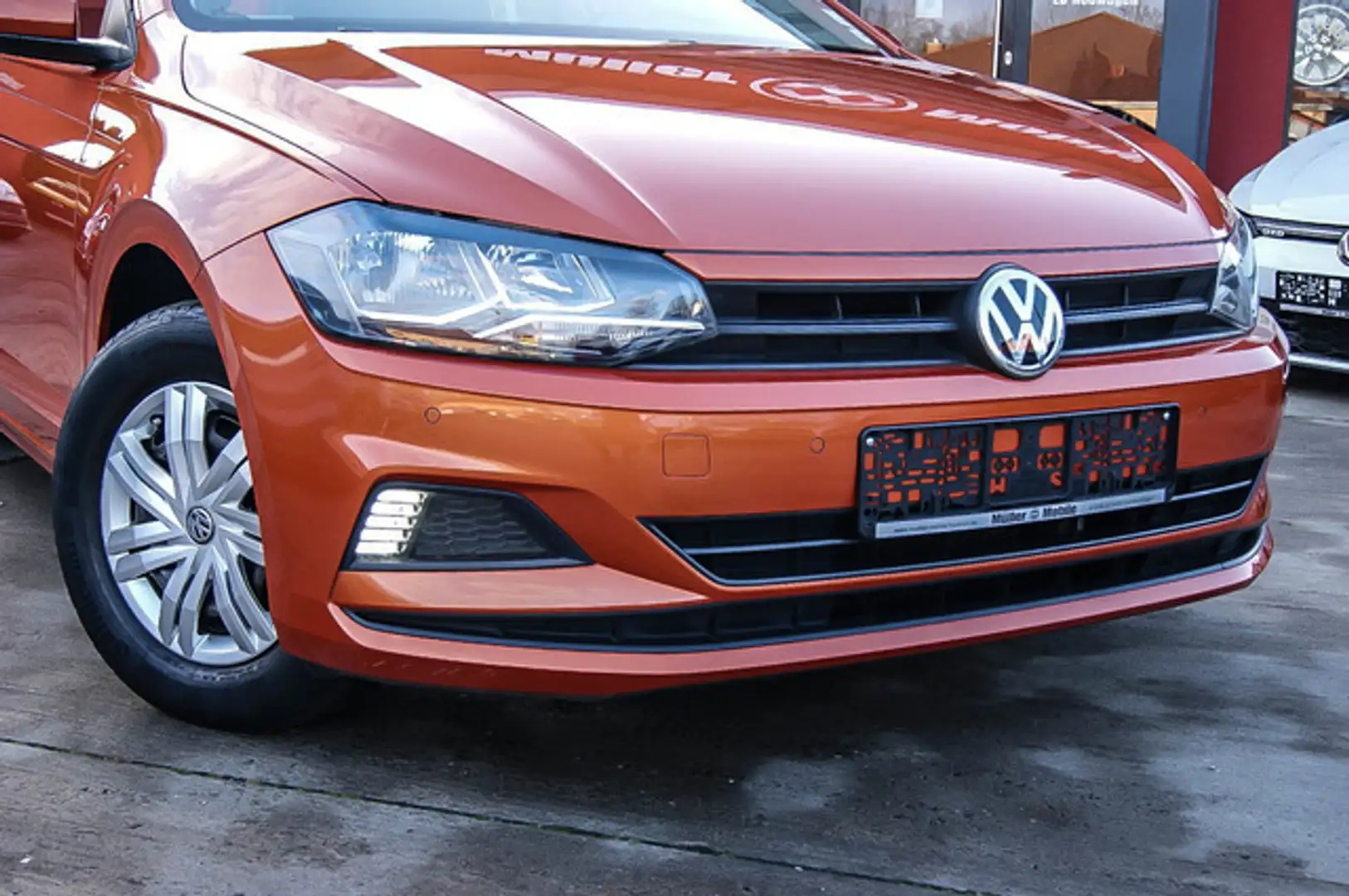 Volkswagen Polo VI Trend 1.0 BMT ENERGETIC-ORANGE PDC KLIMA Arancione - 2