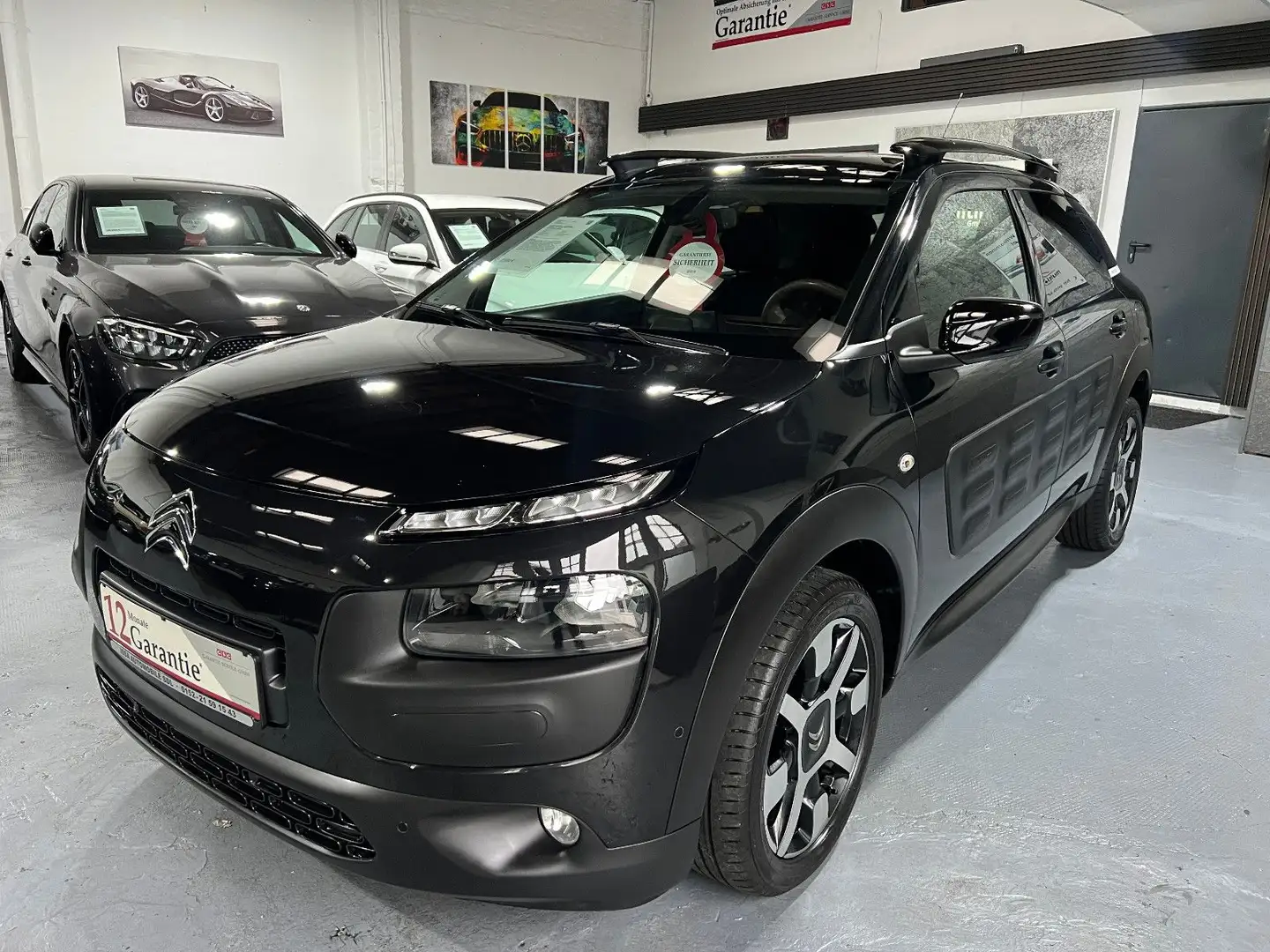 Citroen C4 Cactus Shine Edition |NAVI|PANORAMA| Zwart - 2