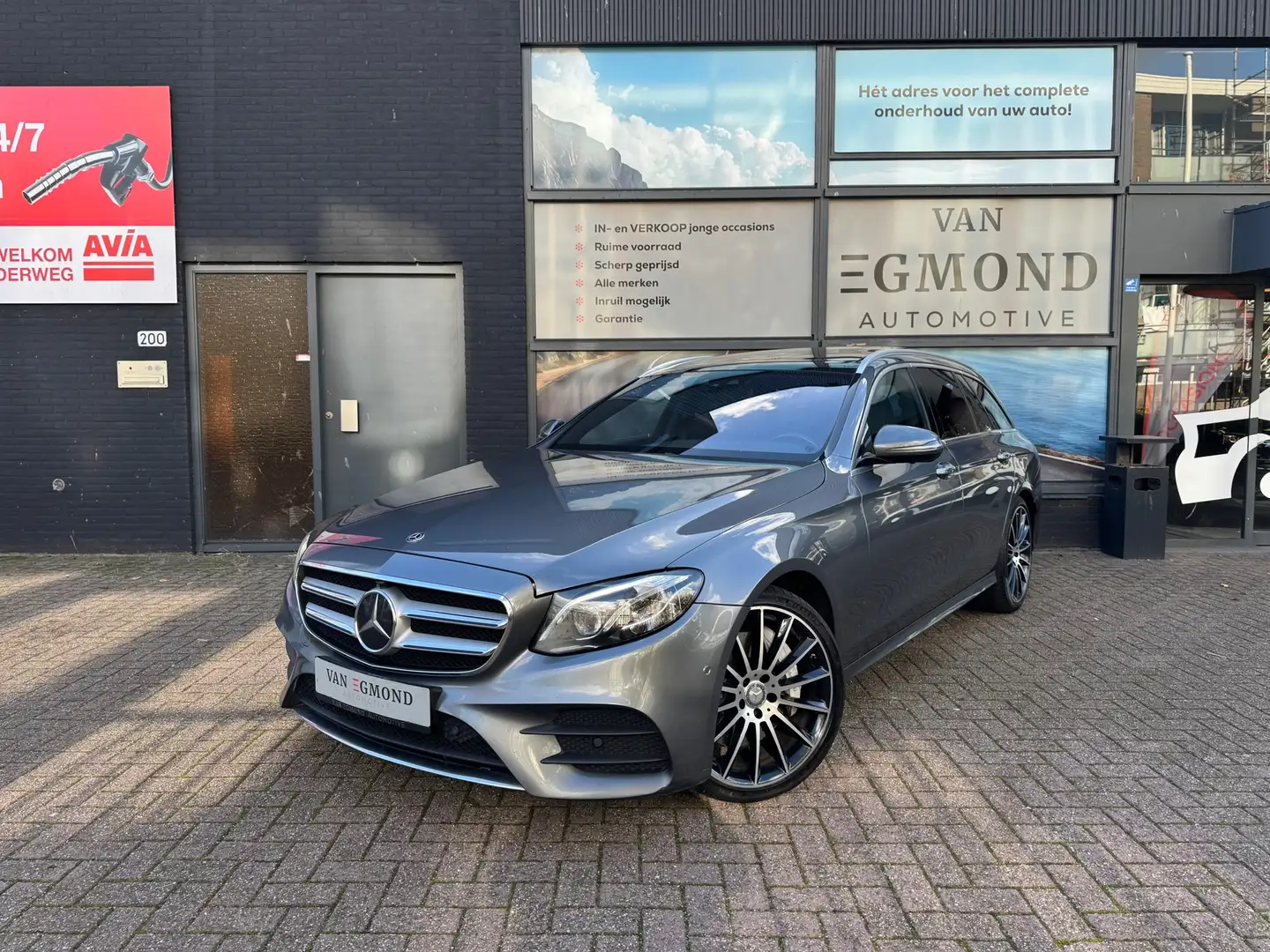 Mercedes-Benz E 400 Estate 4MATIC Prestige Plus AMG LINE Gris - 1