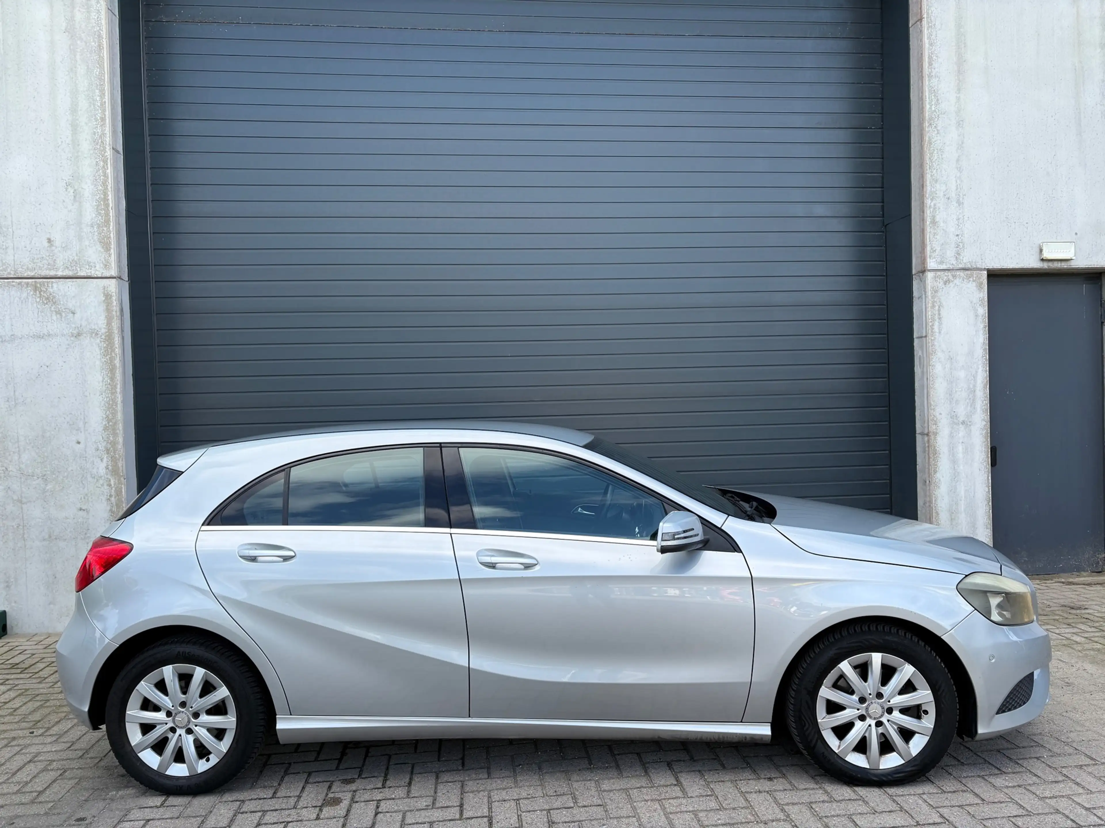 Mercedes-Benz A 200 Prestige NAVI PDC 2013 — photo 8