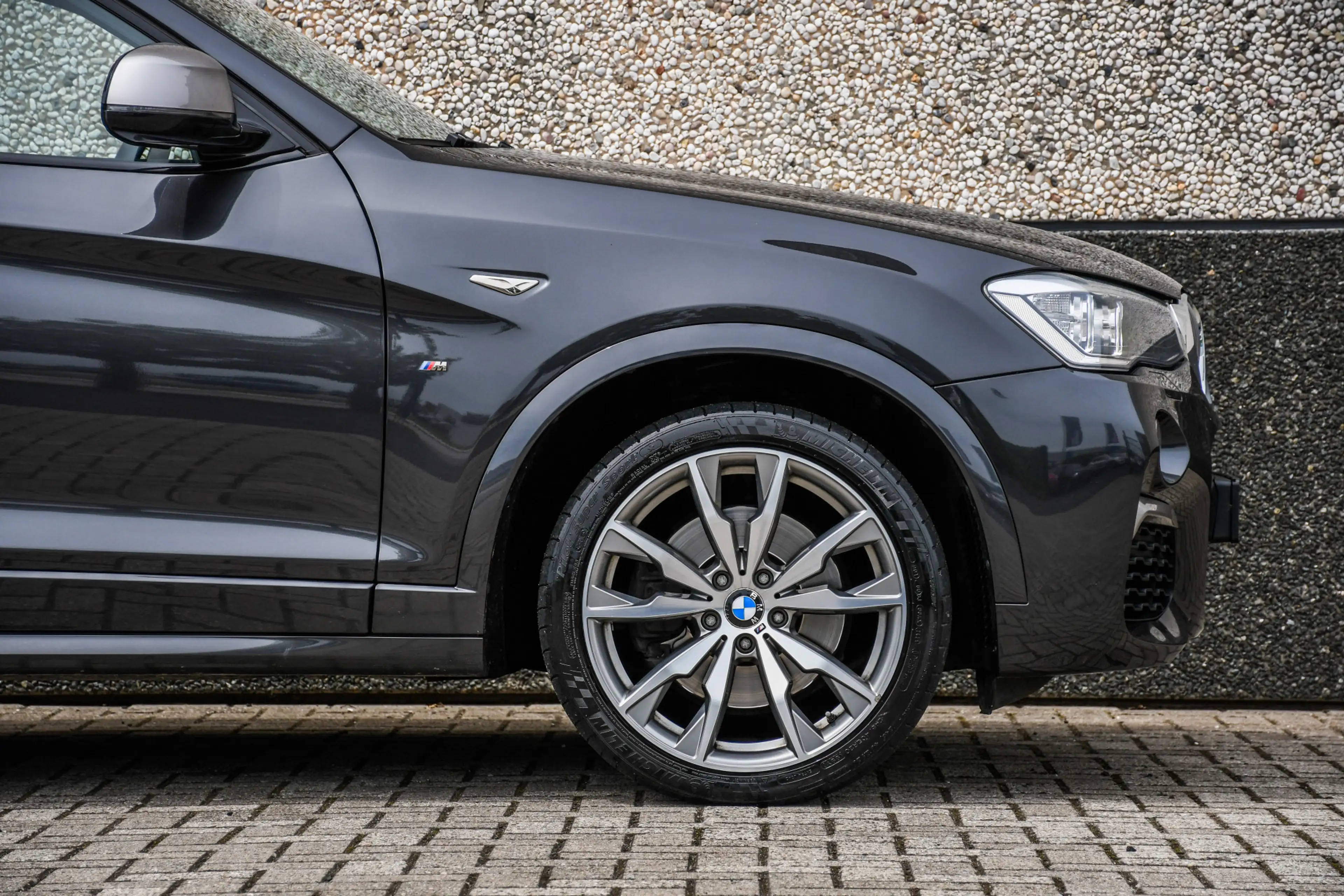 BMW X4 M40i High Executive — photo 5