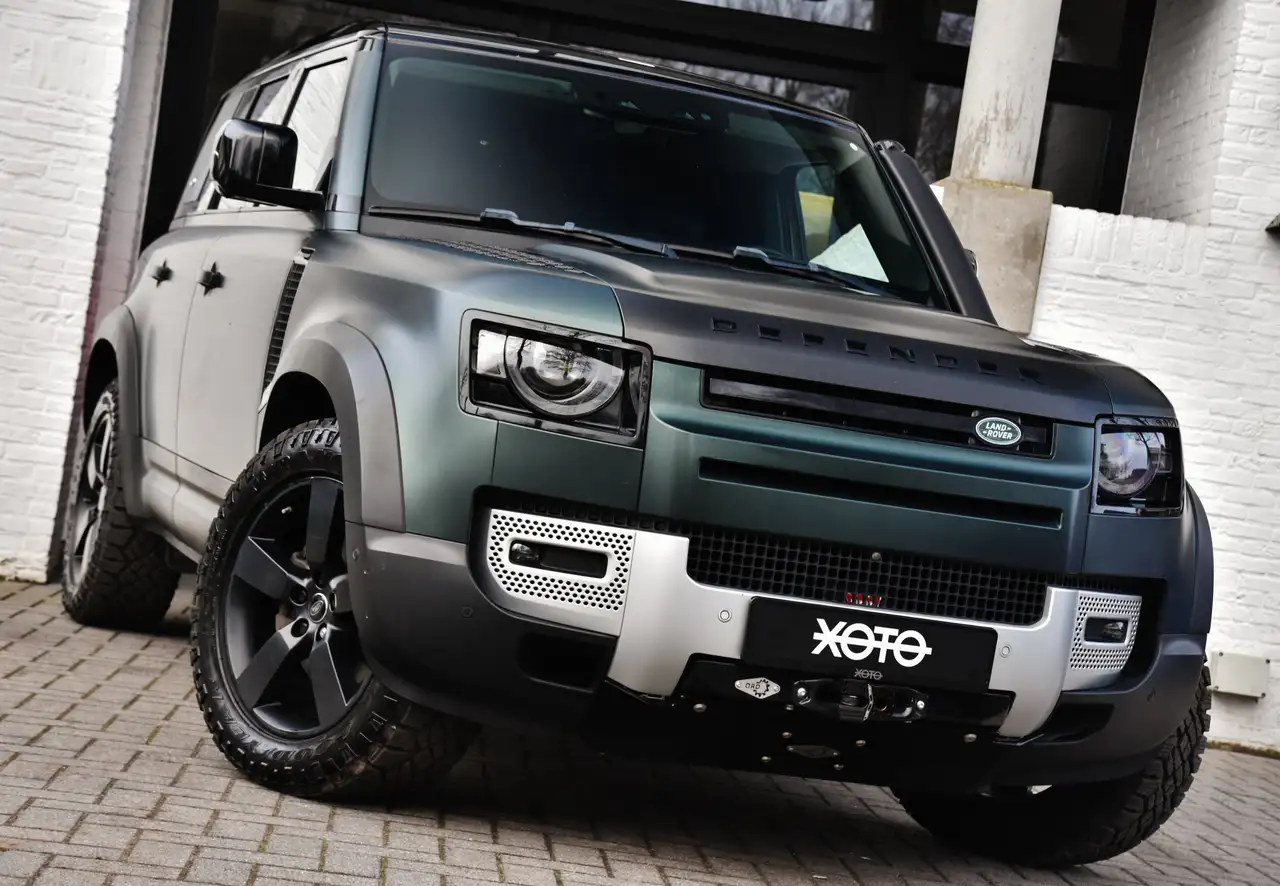 Land Rover Defender 110 D240 FIRST EDITION ***LICHTE VRACHT*** — foto 2