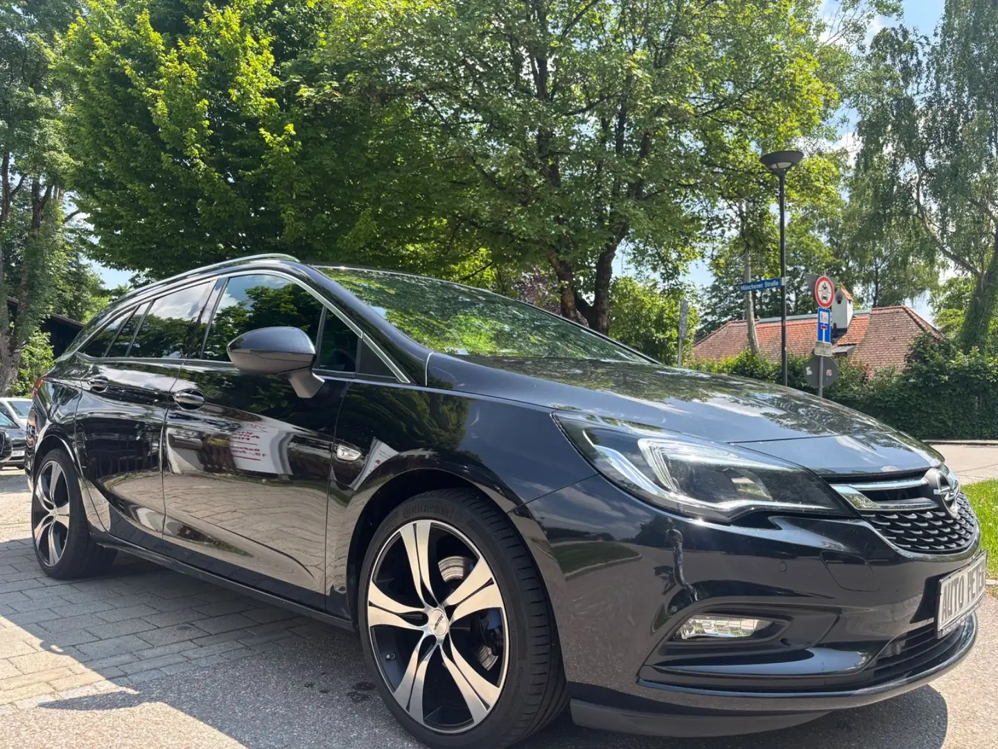 Opel Astra K Sports Tourer Dynamic Start/Stop Schwarz - 1