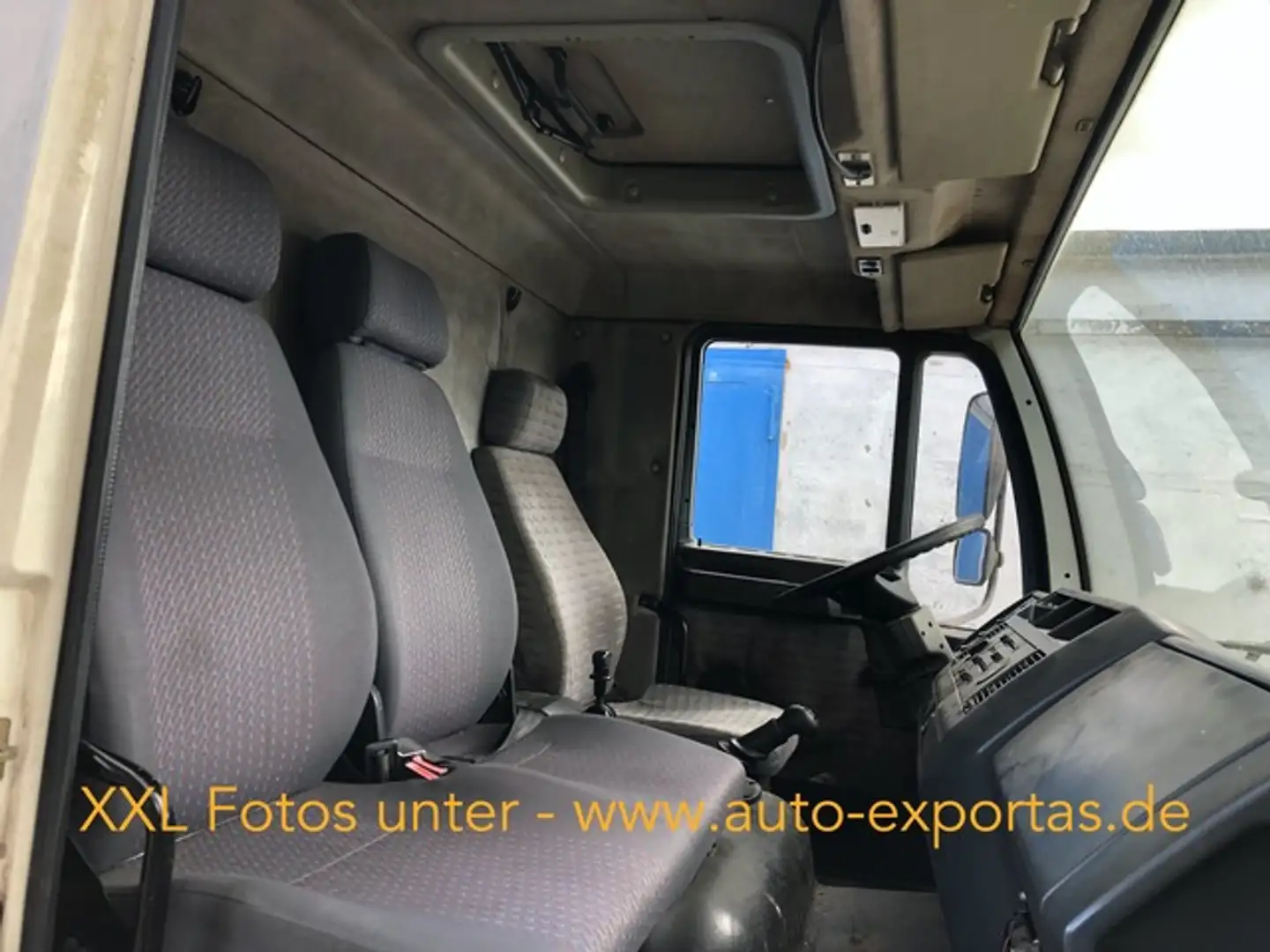 MAN L2000 8.223 Ladebordwand Zwillingsbereift,AHK Gris - 2