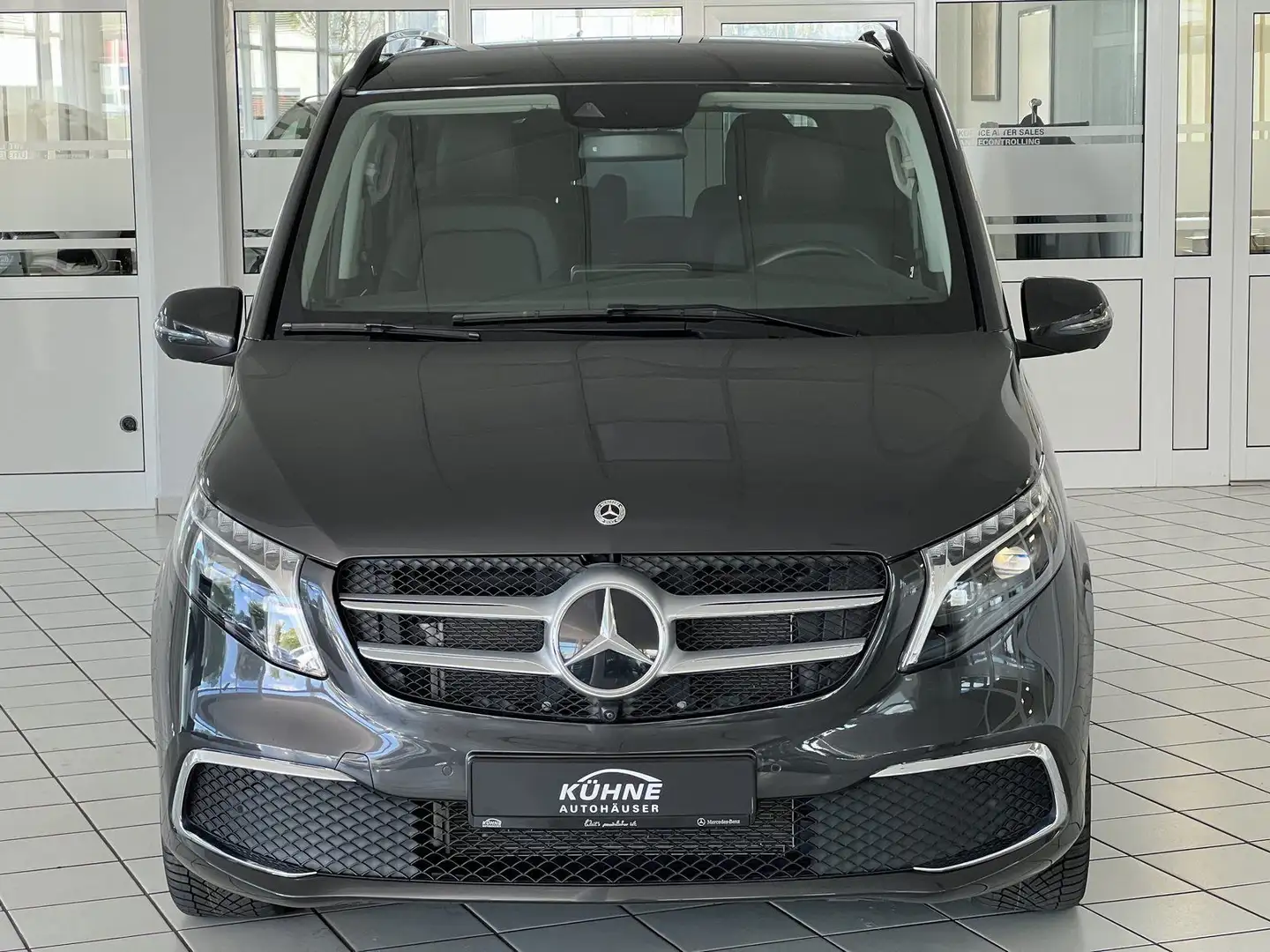 Mercedes-Benz V 250 V250d Avantgarde Edition Lang MBUX+Pano+AHK+StHz Grau - 2