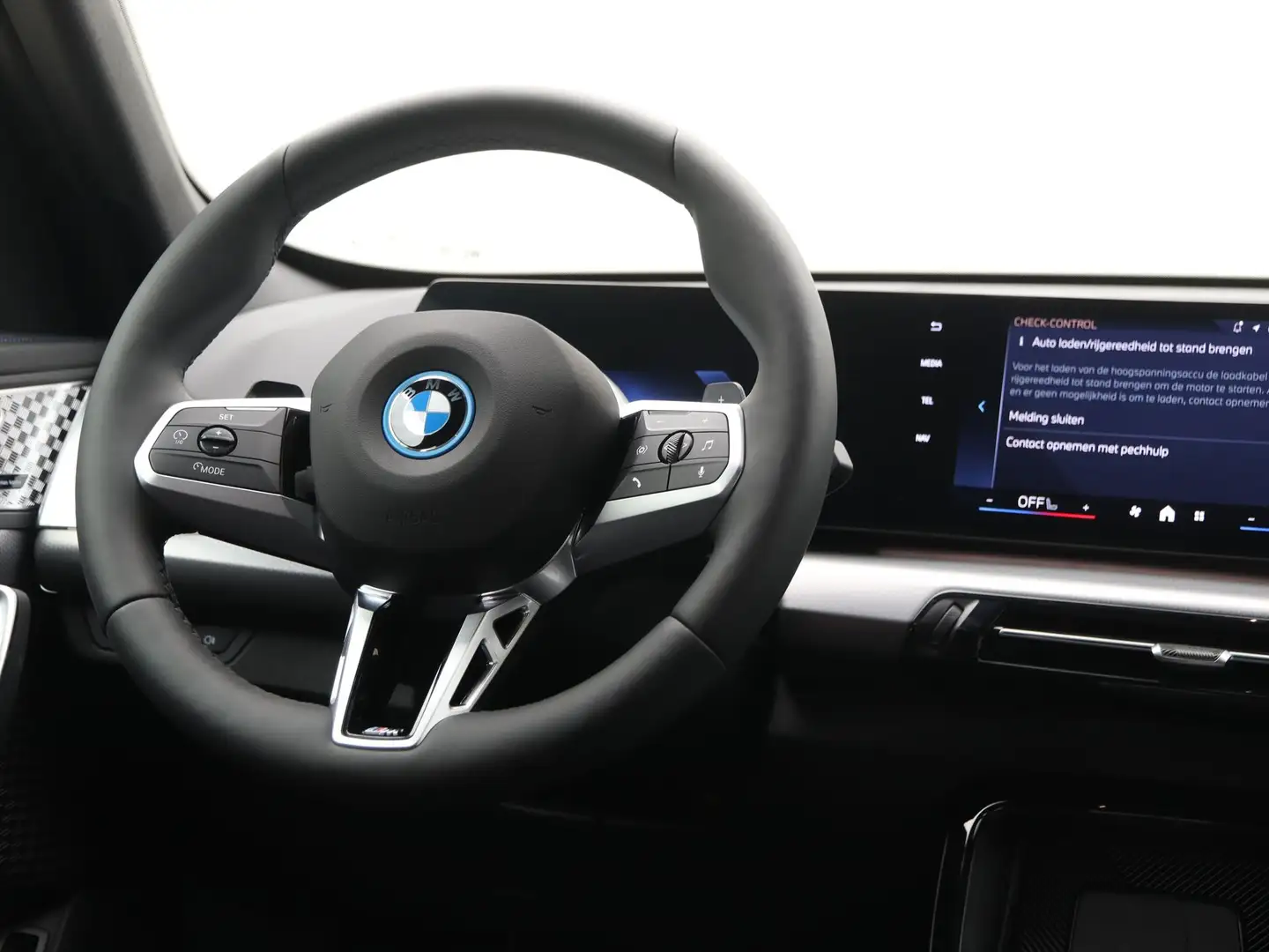 BMW X1 xDrive25e Argent - 2