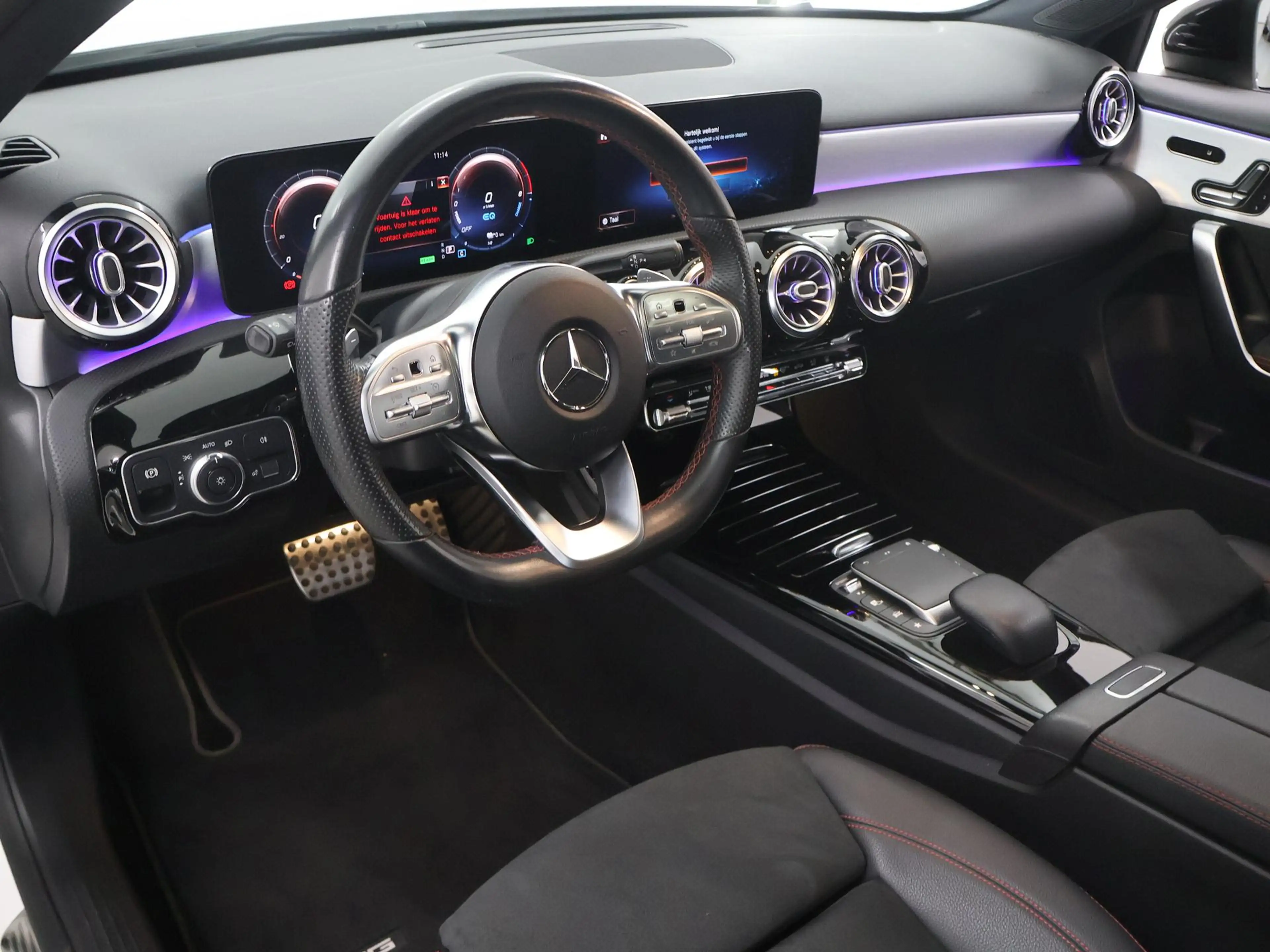 Mercedes-Benz A 250 e Business Solution AMG Limited | Night | Panorama — photo 7
