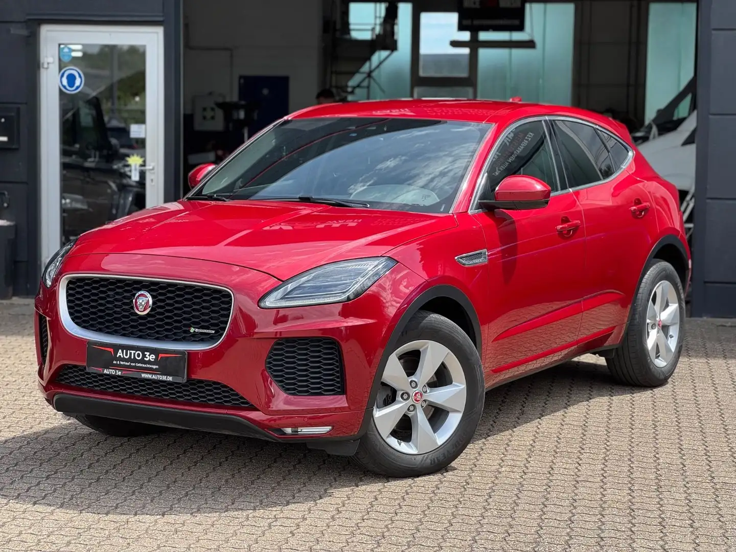 Jaguar E-Pace R-Dynamic S AWD Leder Navi LED Kamera... Rot - 2