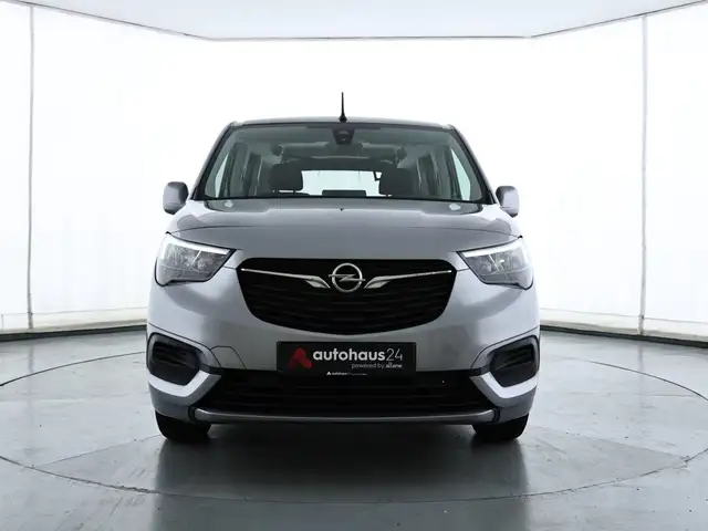Opel Combo view 2