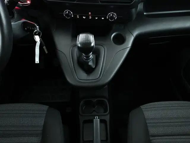 Opel Combo view 13