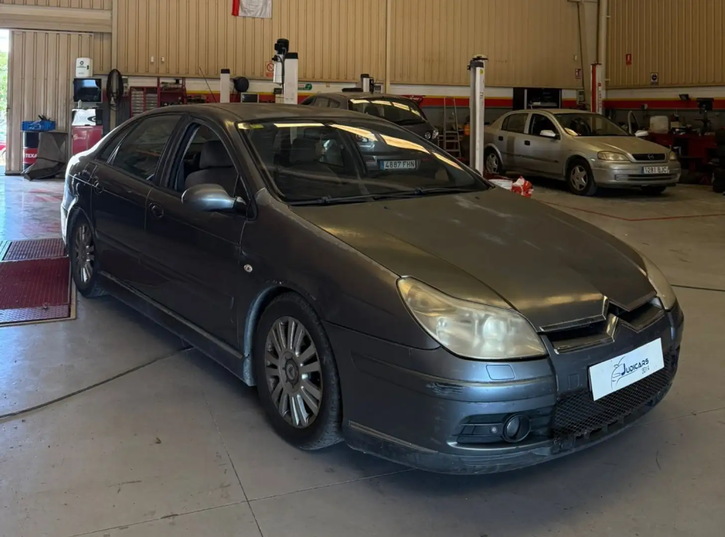 Citroen C5 2.0HDI Exclusive Gris - 1