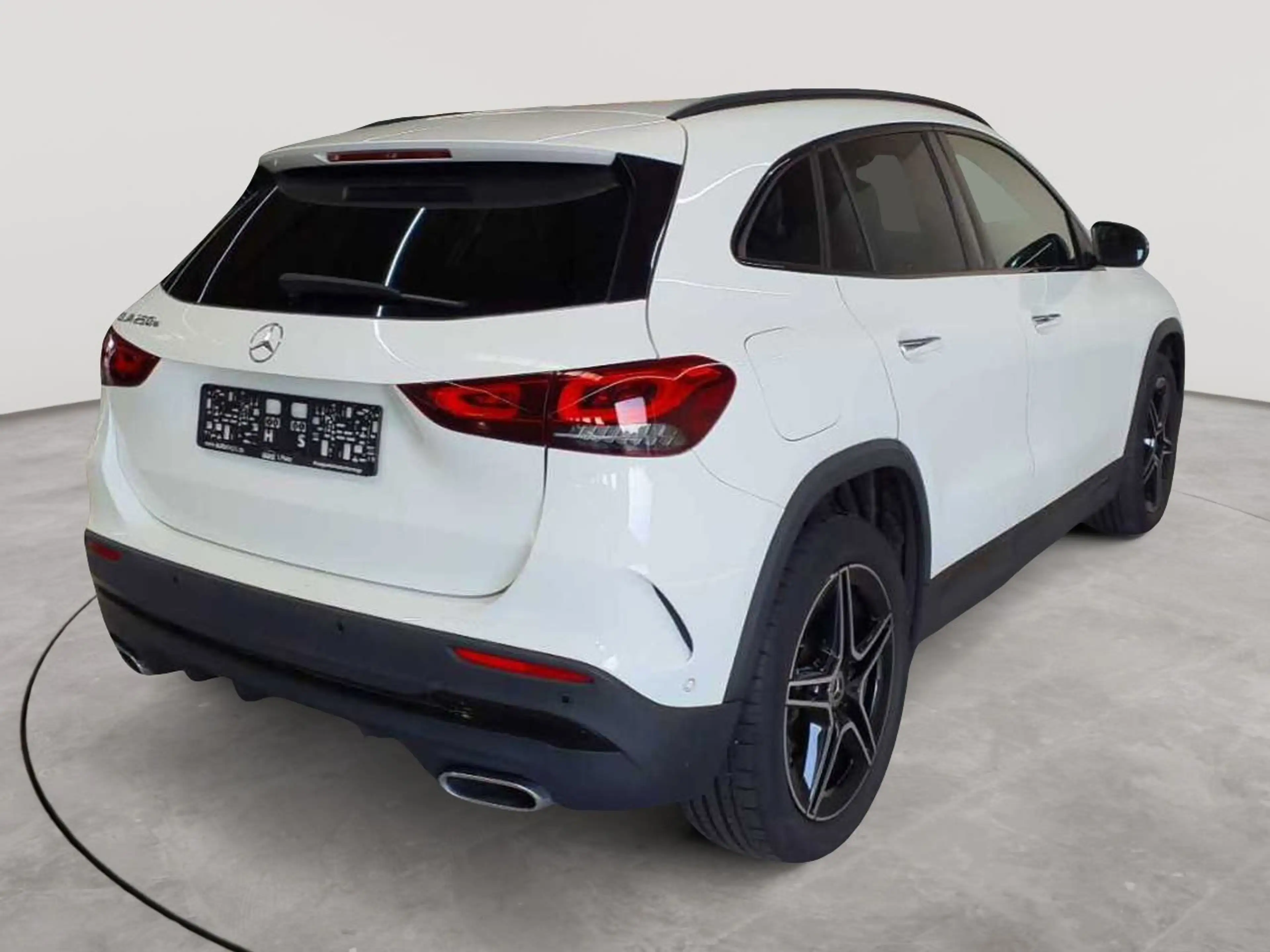 Mercedes-Benz GLA 250 GLA 250 e 8G-AMG BusiP Sound KAM LED — photo 4