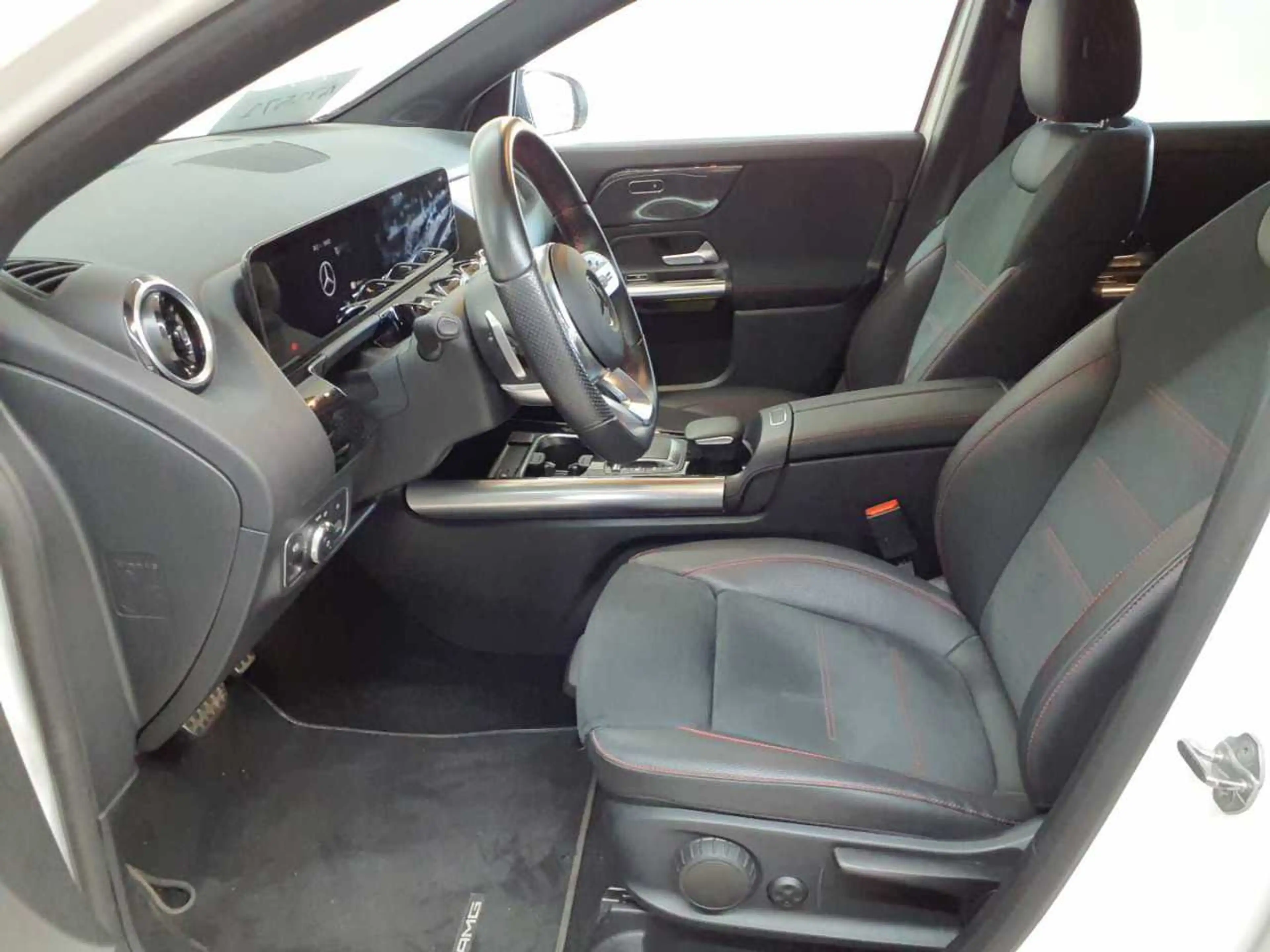 Mercedes-Benz GLA 250 GLA 250 e 8G-AMG BusiP Sound KAM LED — photo 8