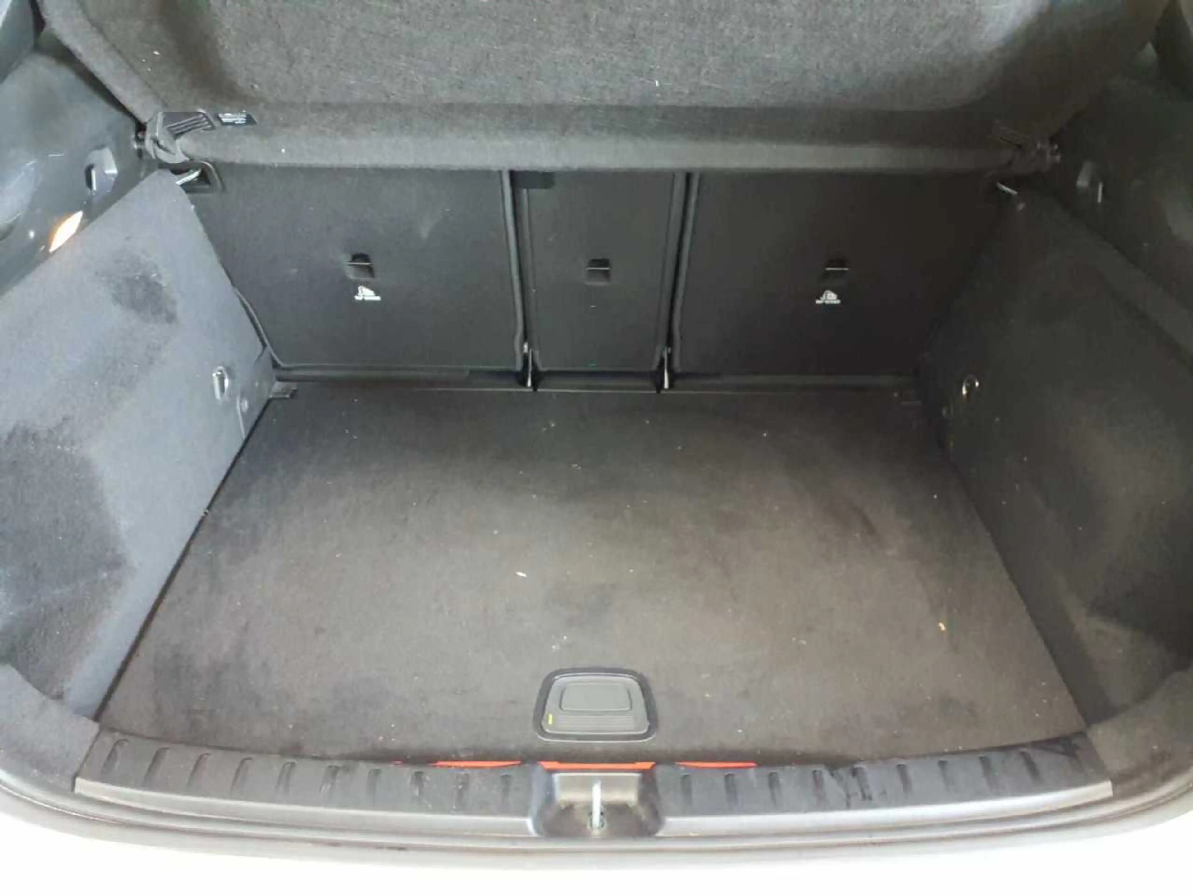 Mercedes-Benz GLA 250 GLA 250 e 8G-AMG BusiP Sound KAM LED — photo 15
