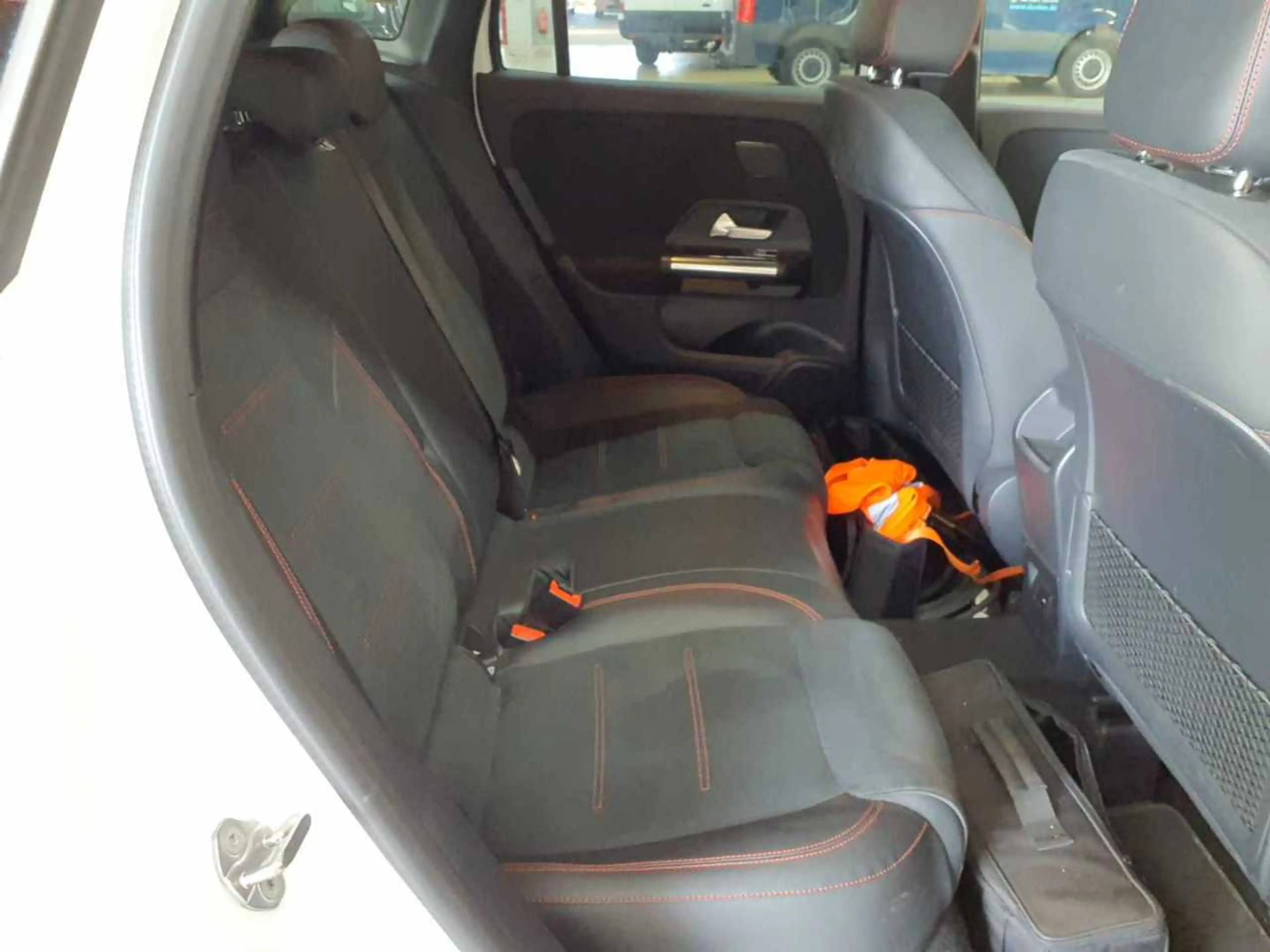 Mercedes-Benz GLA 250 GLA 250 e 8G-AMG BusiP Sound KAM LED — photo 13