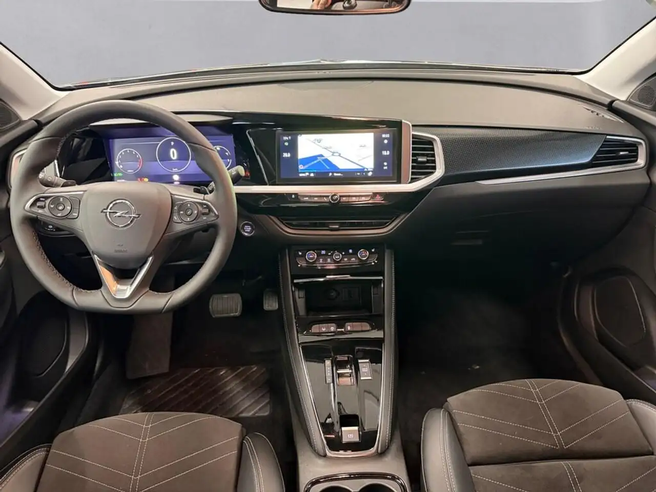 Opel Grandland X 1.2 Ultimate s&s 130cv at8 11
