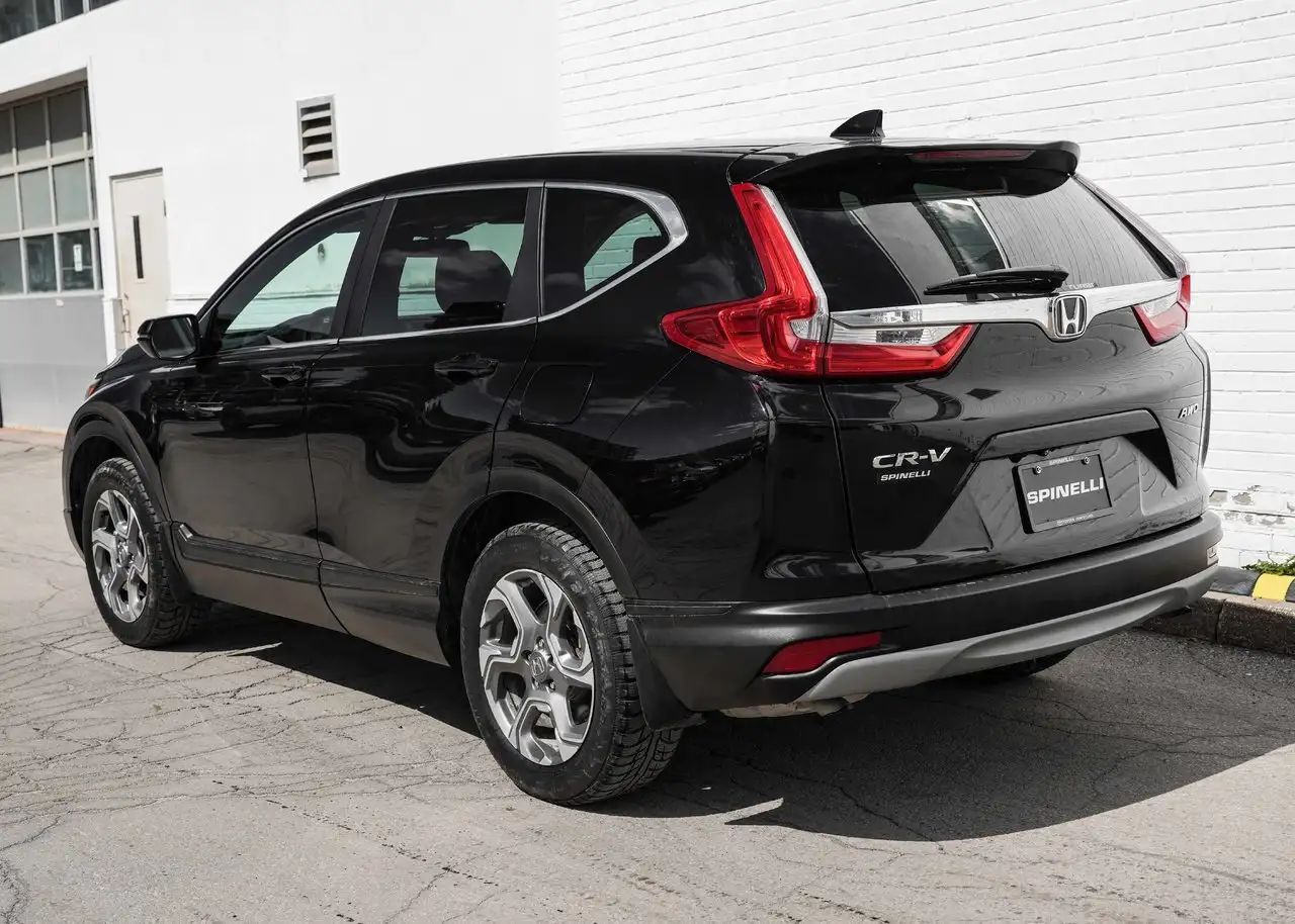 Honda CR-V photo Honda CR-V