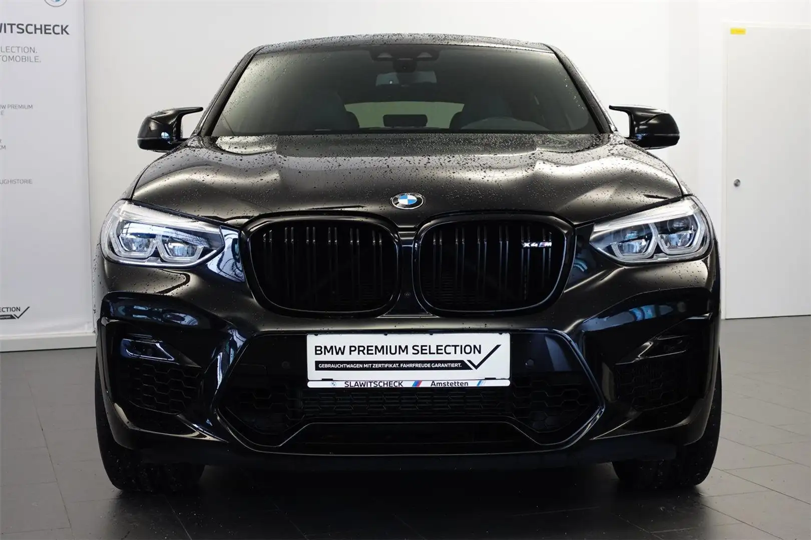 BMW X4 M Fekete - 2